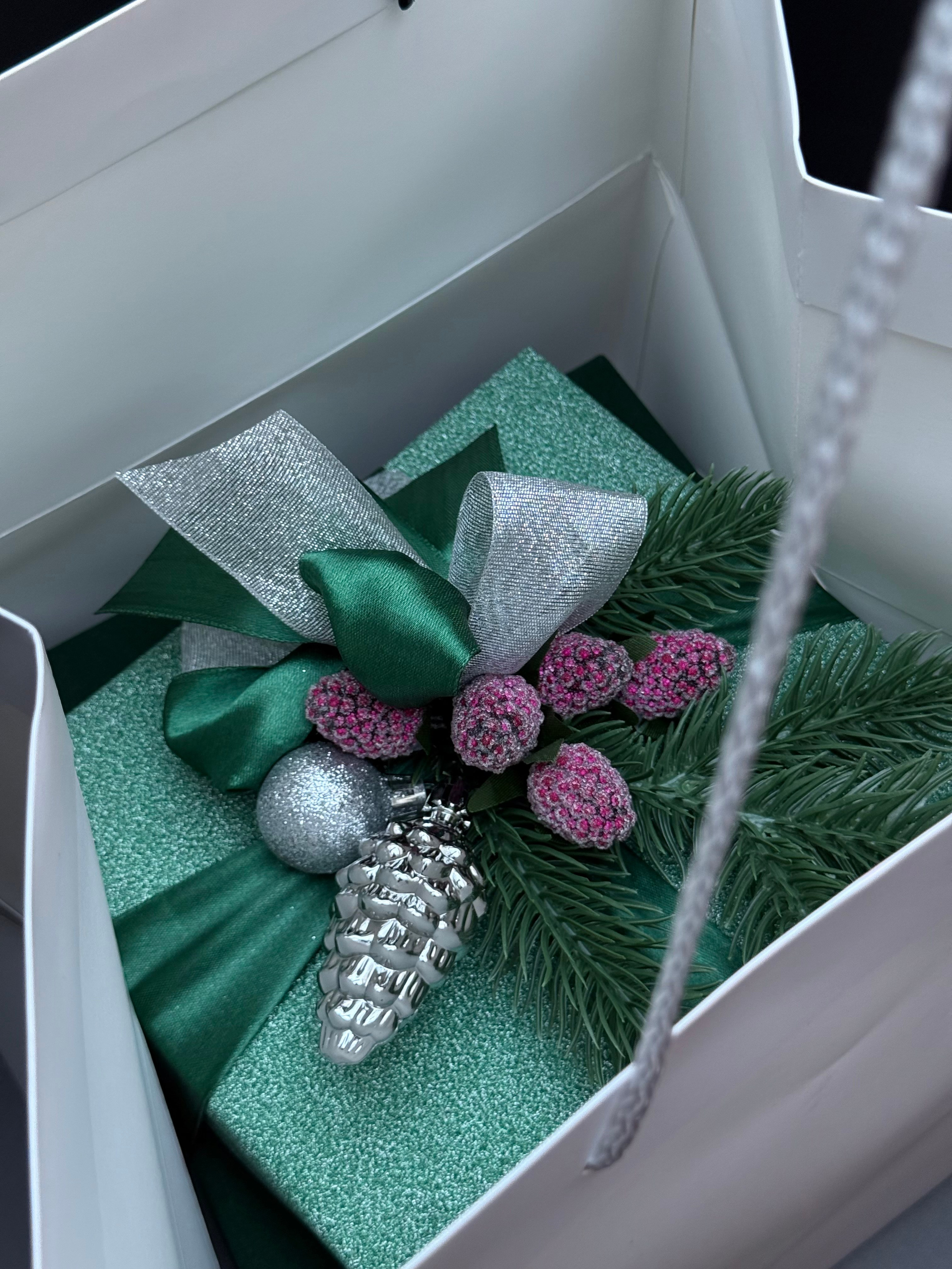 «Заснеженная ежевика». Студия подарочных наборов «Владия»