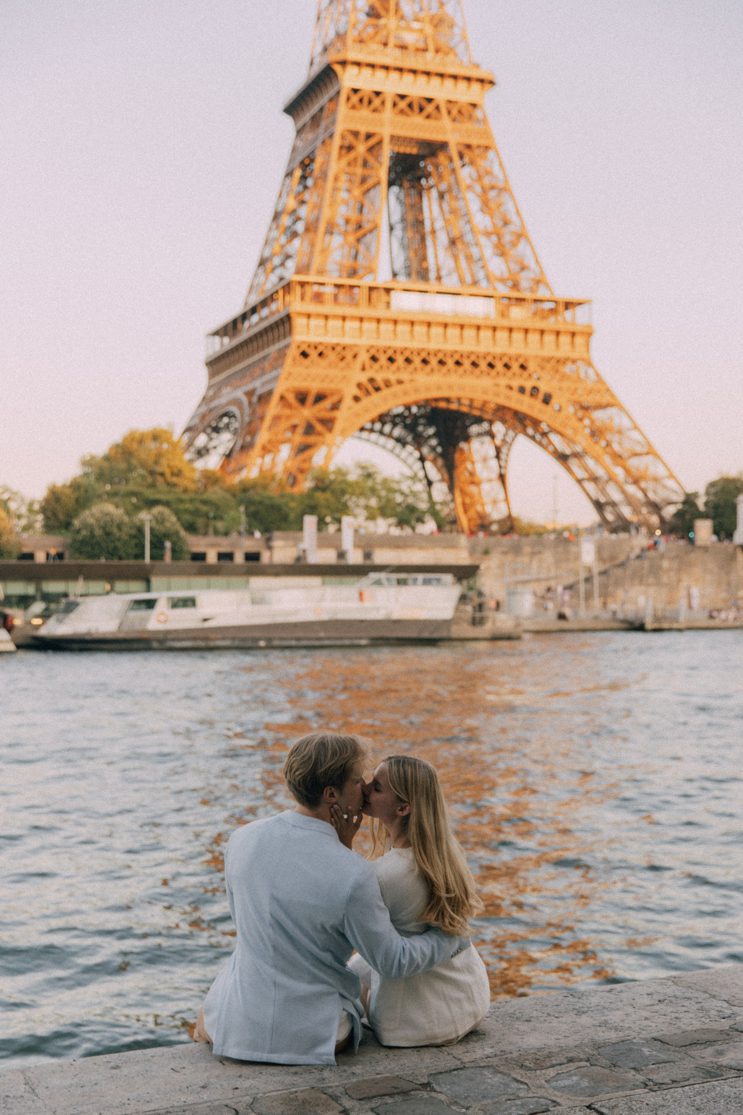 On the rooftops of Paris. Photographer in Paris