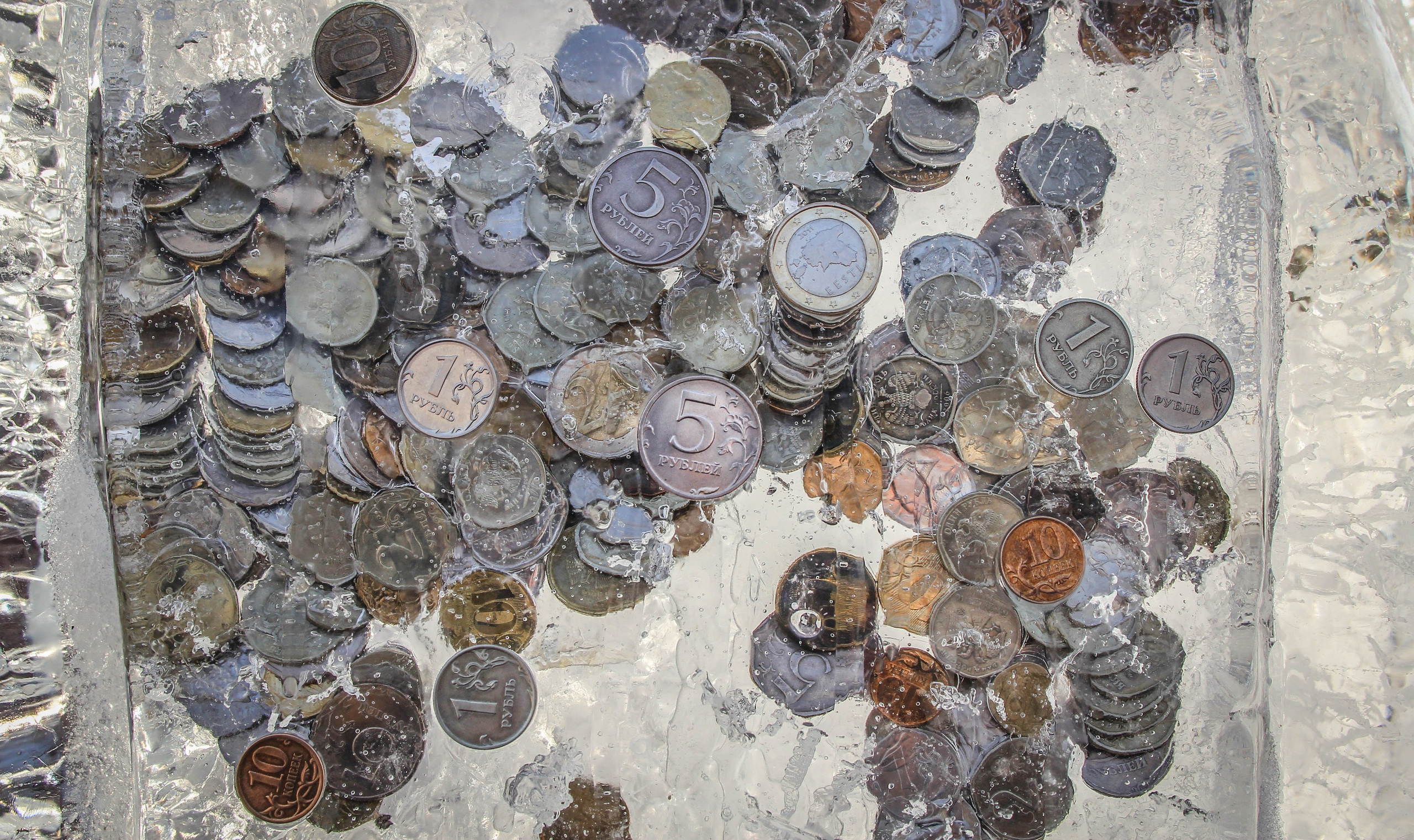 2013. Стрит-фотография, полная абсурда, идиотизма и красоты