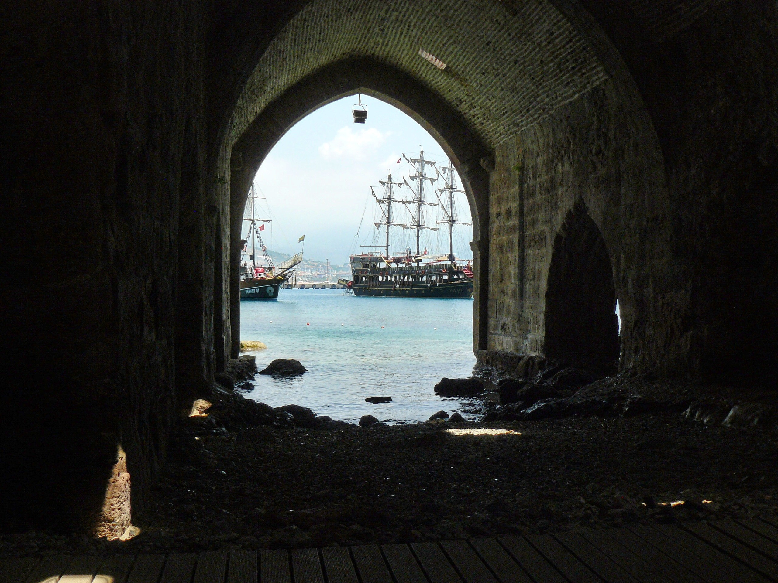 Алания 2015 древний док и порт. Фотопрогулки по Миру