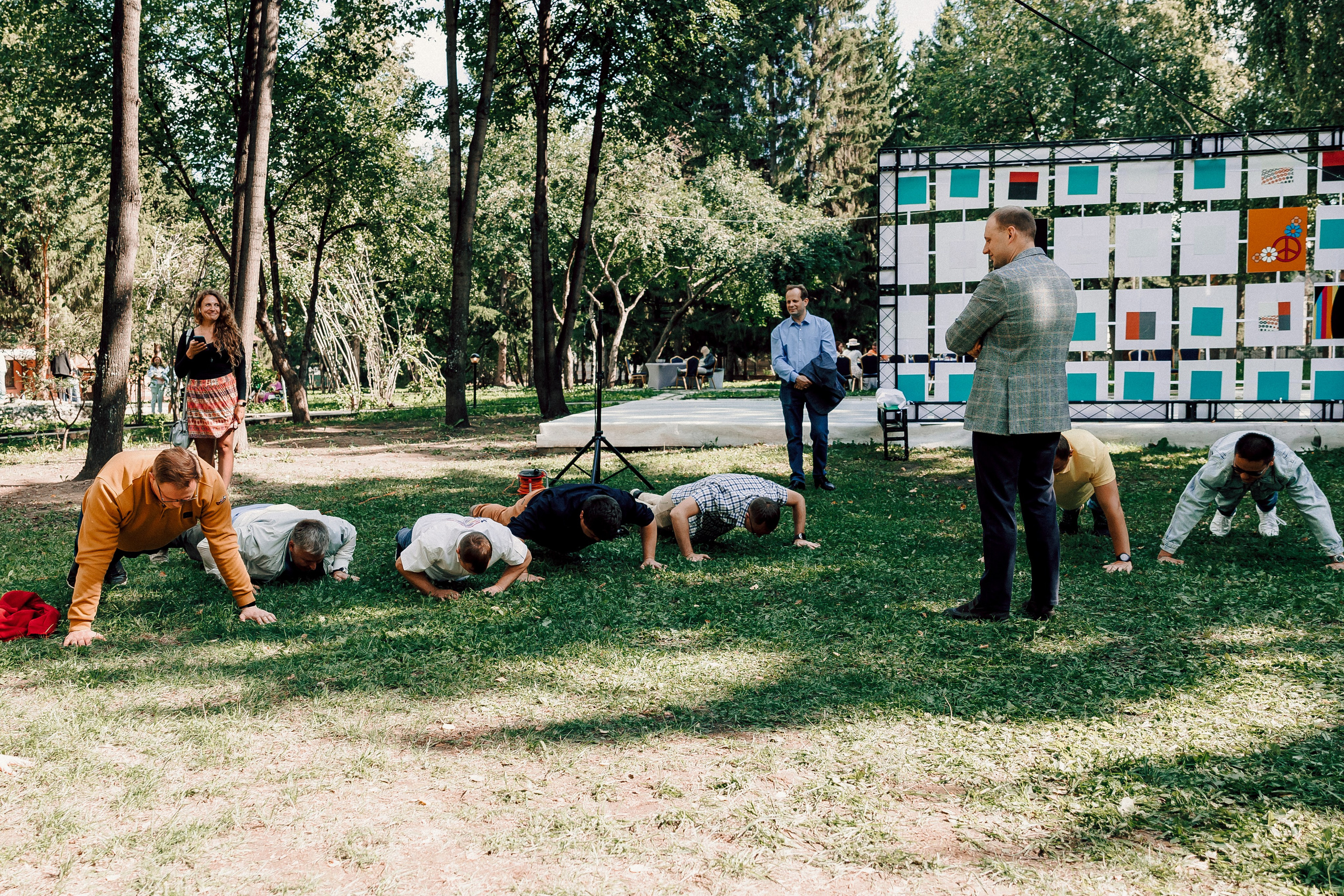 УММ2 — Летний корпоратив. Лёшка Варзегов — фотограф