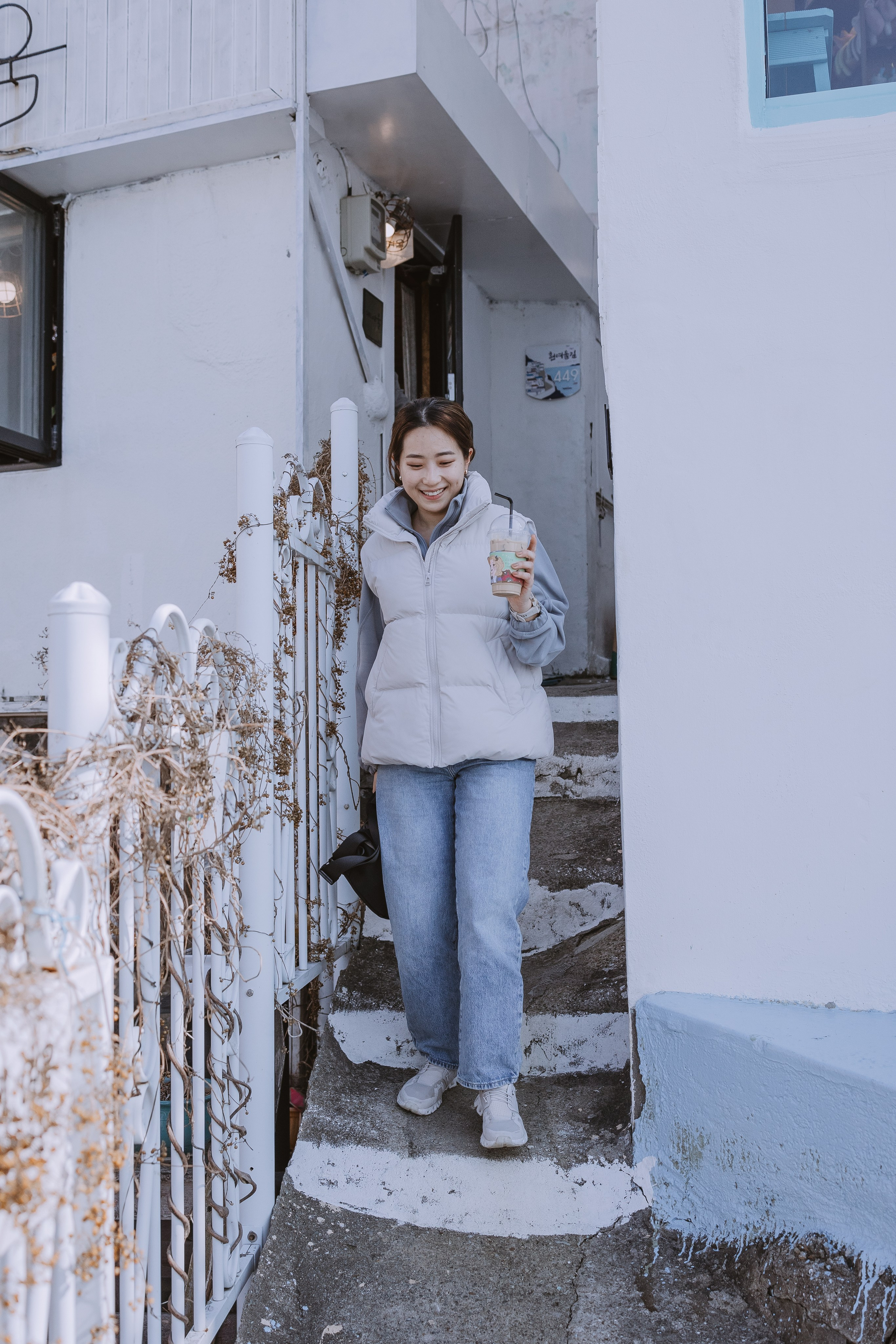 A fun photo walk through the sights of Busan. Your photographer in Busan (South Korea) Aleksandra Anufriy