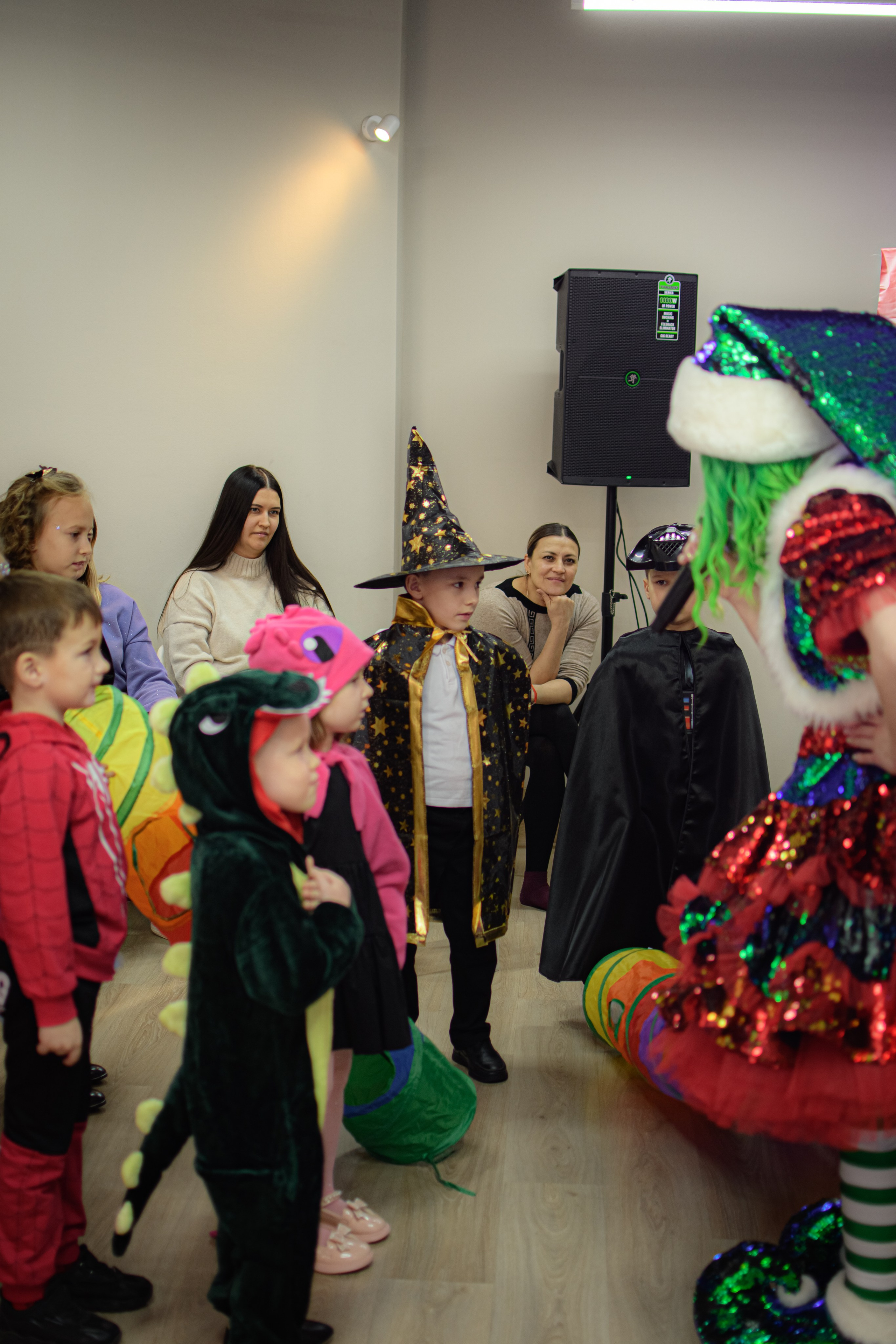 HAPPY NEW YEAR. Photokarish