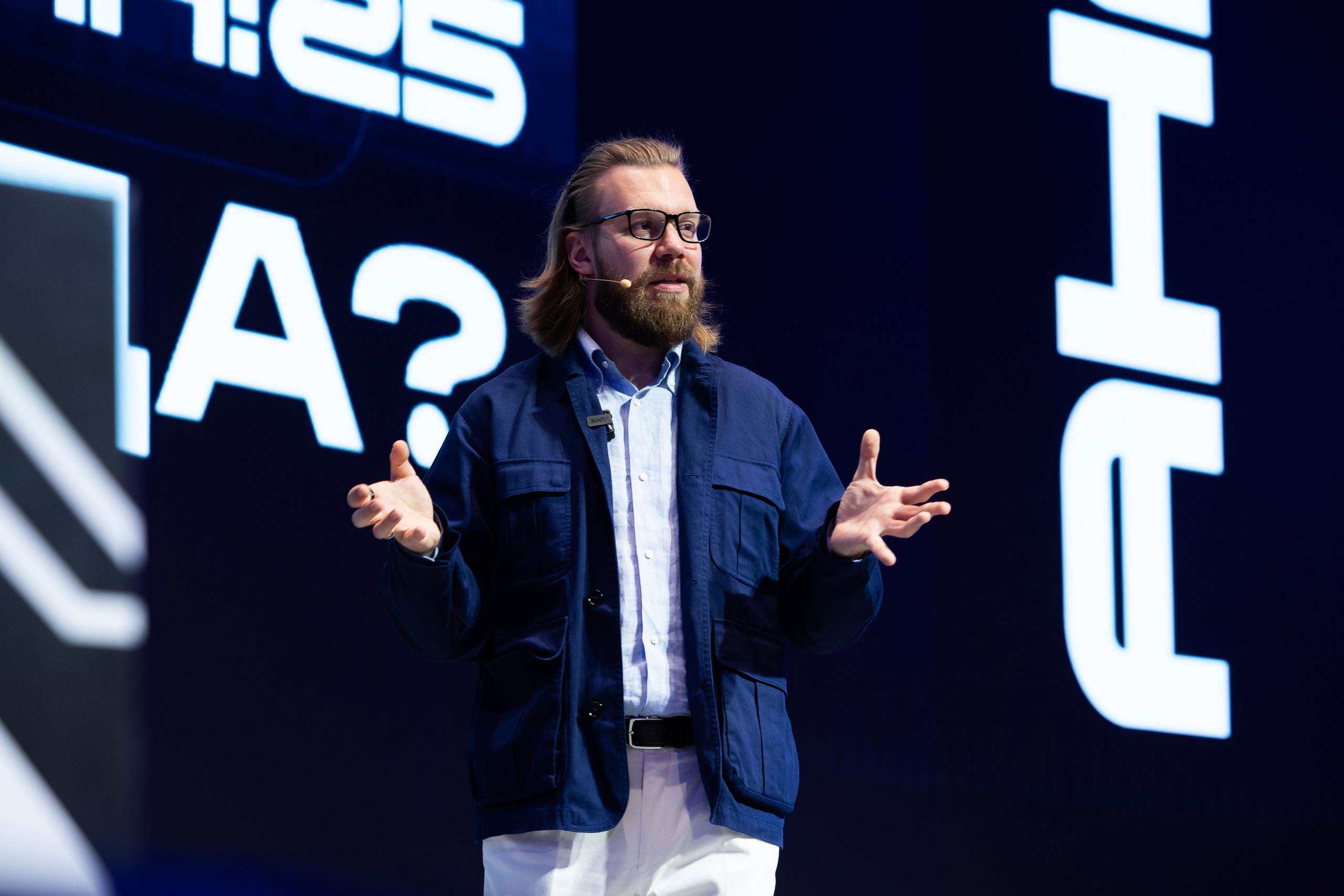 Aha! — 29–30 мая 2025. Фотобанк Матемаркетинг