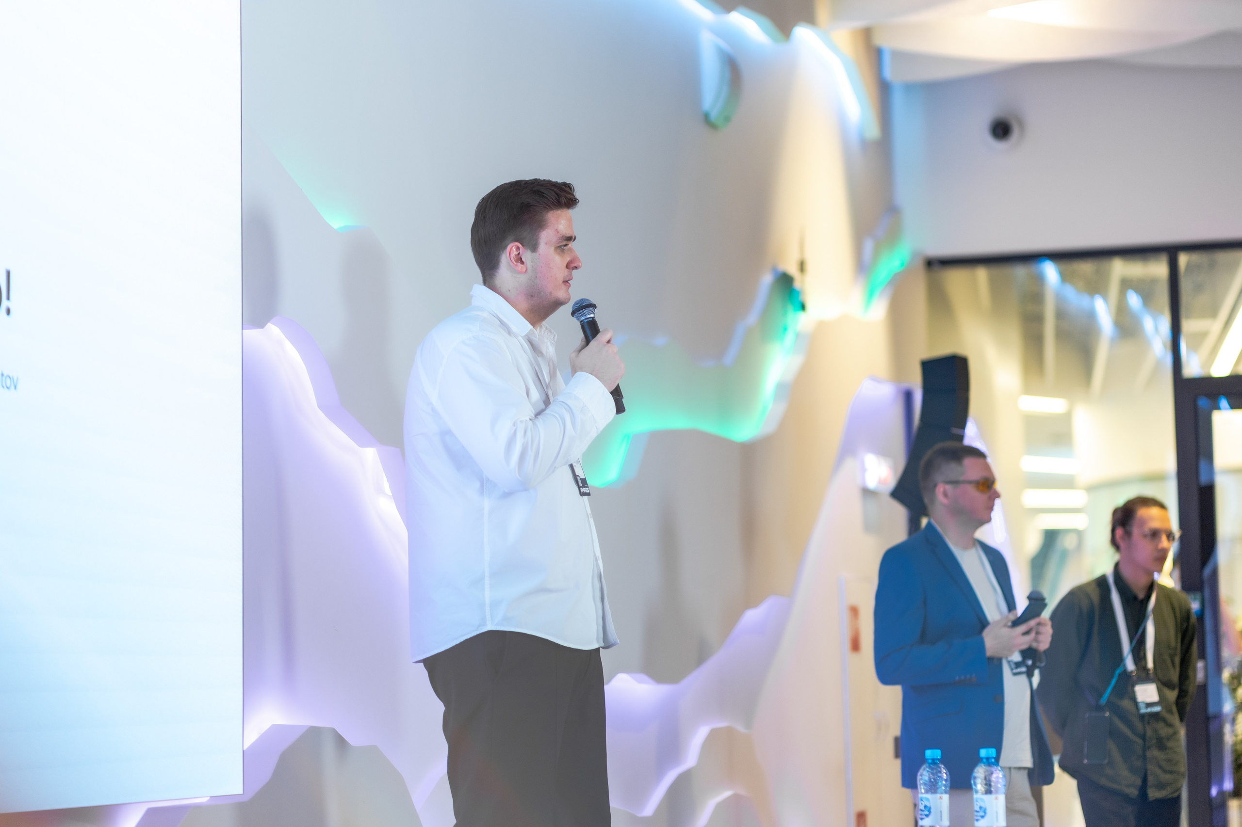 Aha! — 29–30 мая 2025. Фотобанк Матемаркетинг