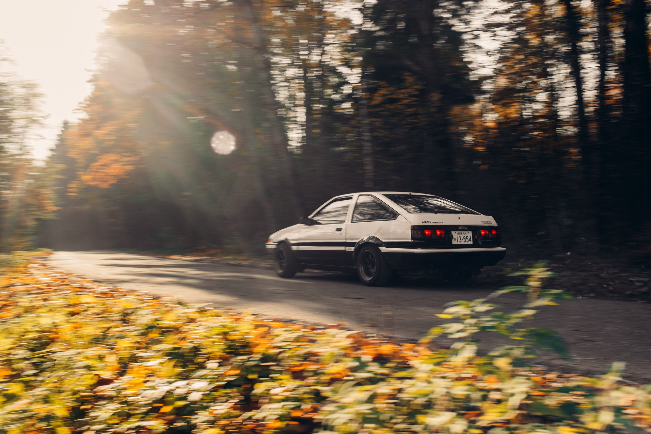 Toyota AE86 dxtakk. DeLorein
