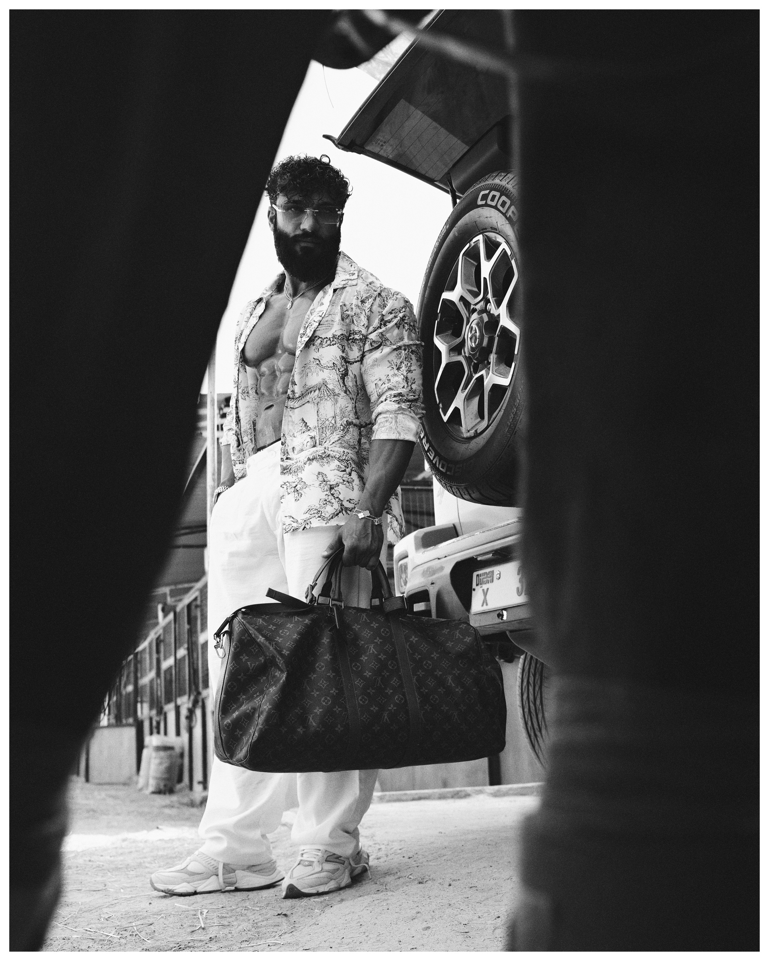 Ahmed. NOIZOMAX Художественный фотограф в Дубай