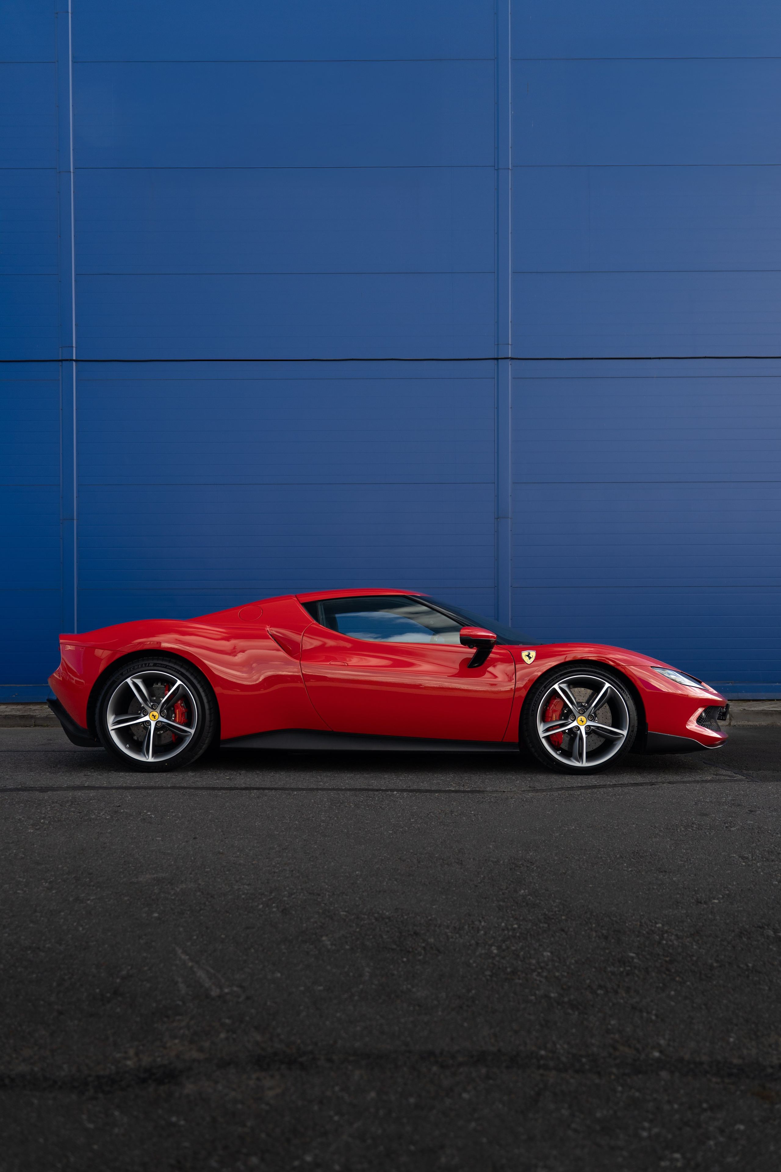 Ferrari 296GTB. Фотограф в Санкт-Петербурге