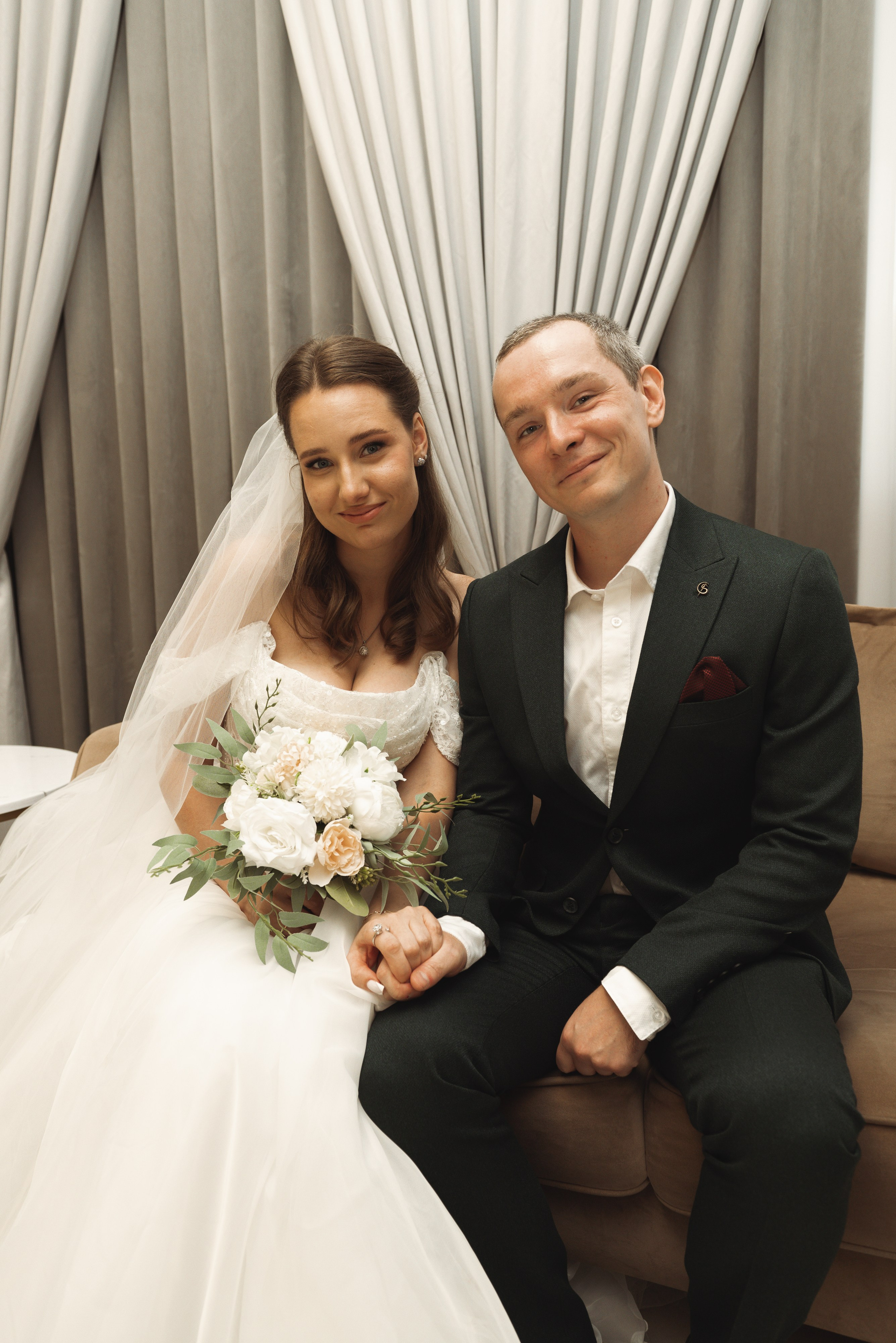 Свадьба в ЗаВидное. Фотограф Москва Настя Профотовна. Репортажные, свадебные и контент фотосессии