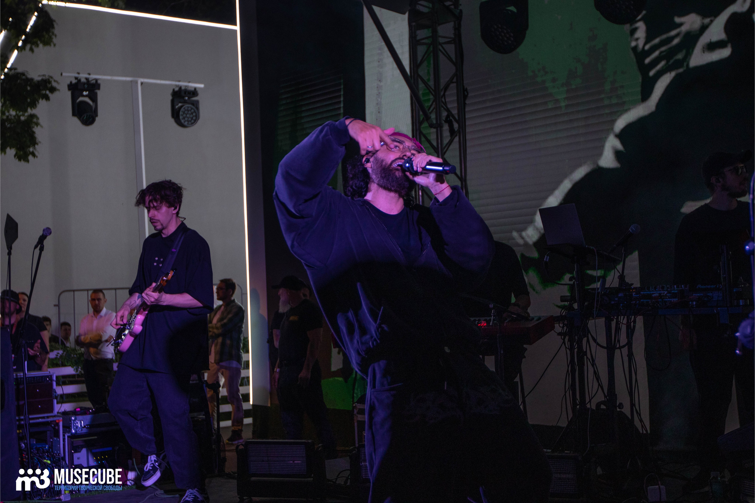 МОТ. Концертный фотограф