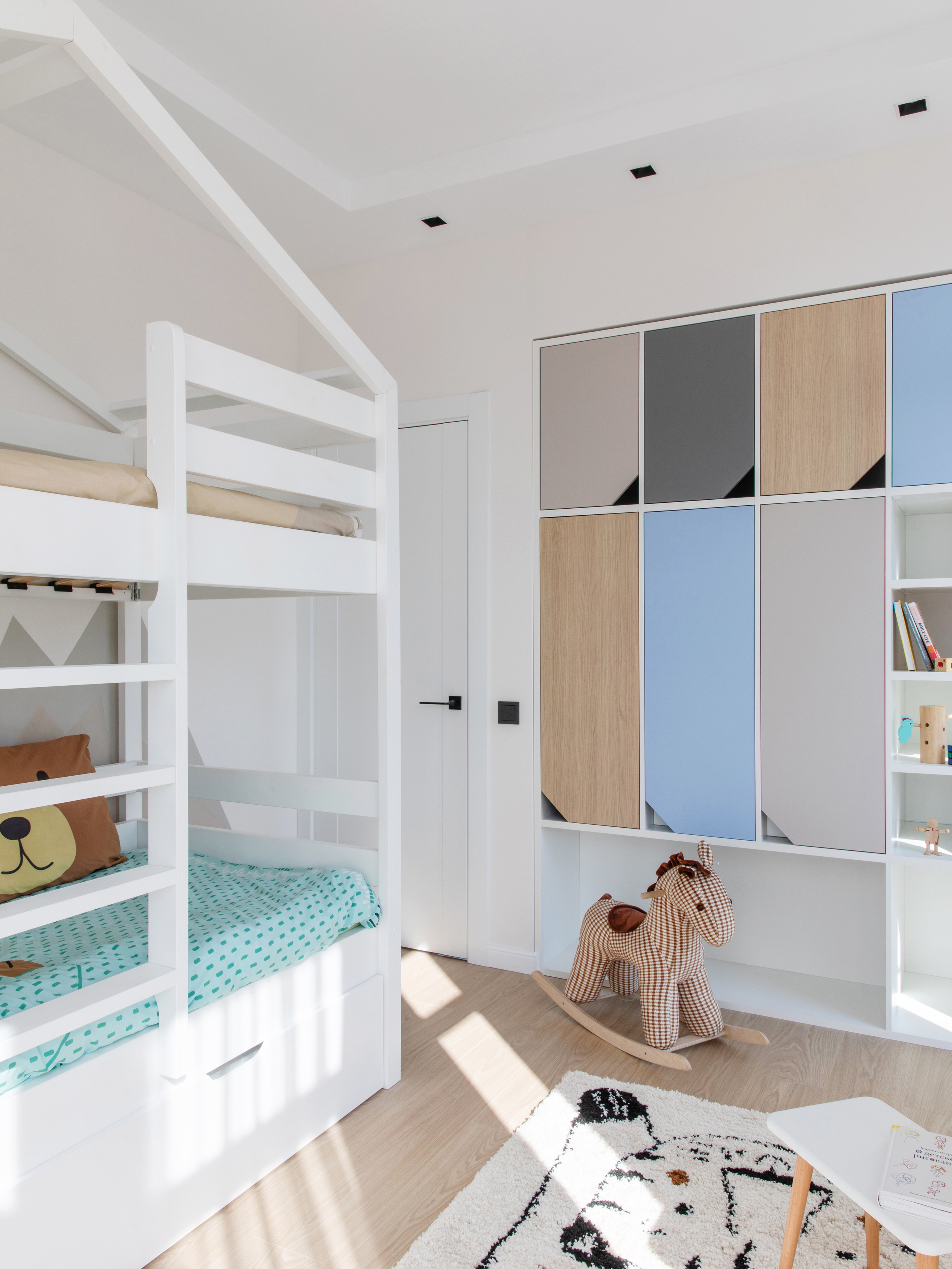 Лето внутри. Дизайнер интерьера Ксюша Шакирова, создание дизайн проектов под ключ