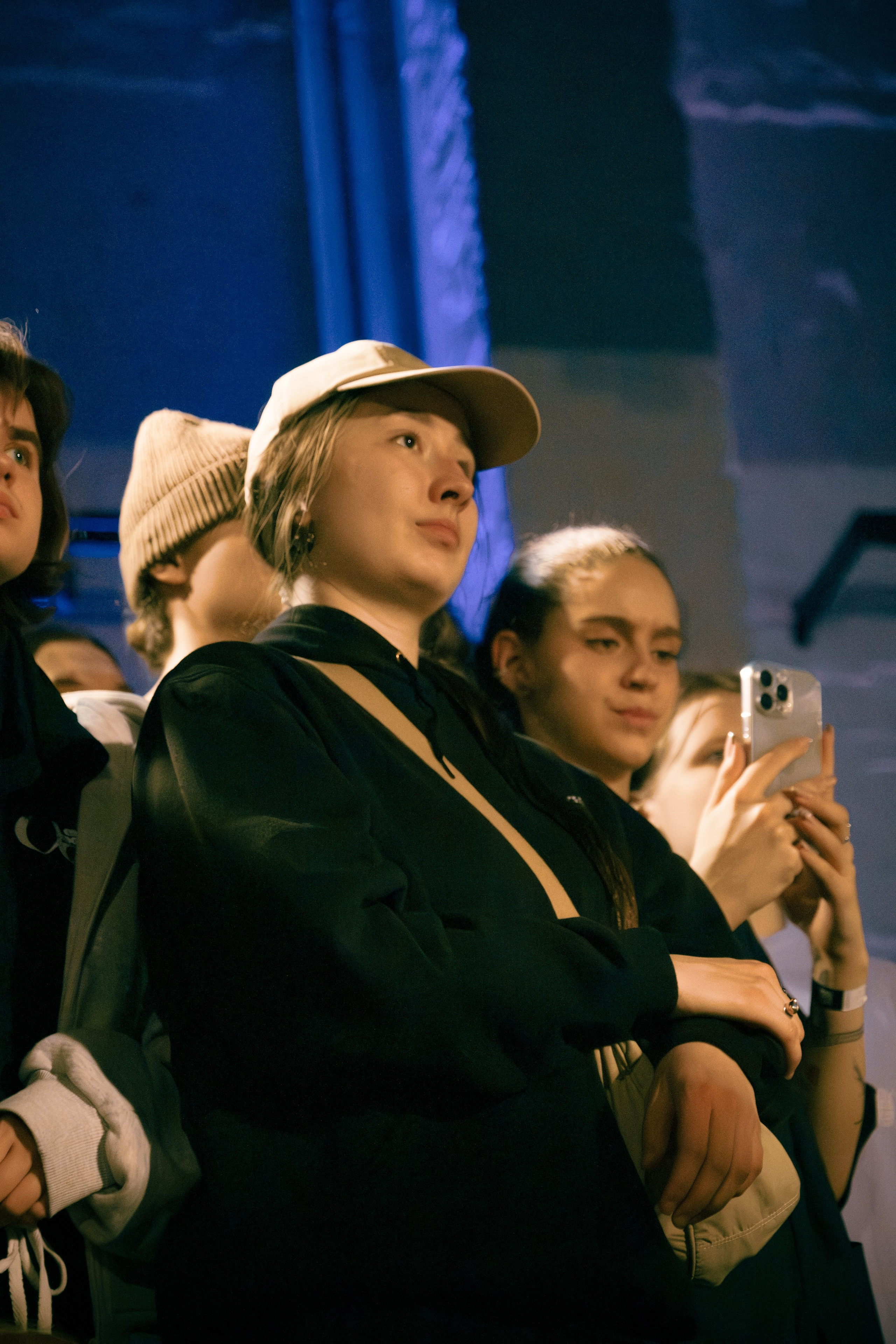 ODD BATTLE 04/05 (@youlovebu). Соня бу тебя сфоткала