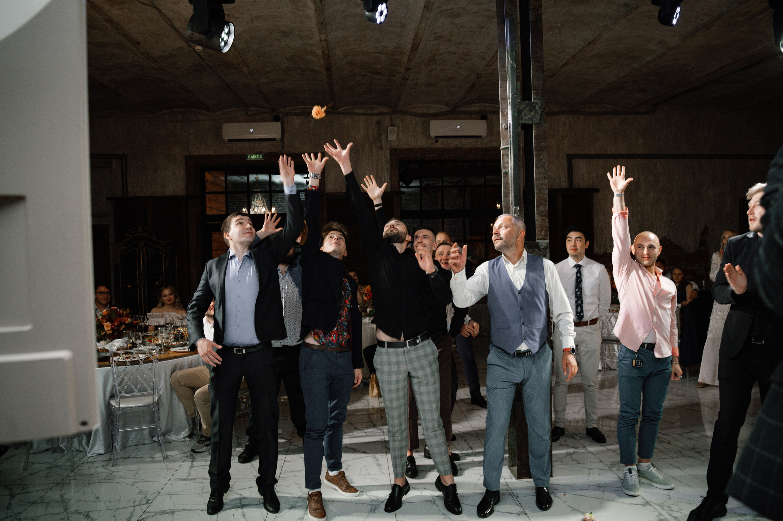 Свадебная фотосессия Loft Holl