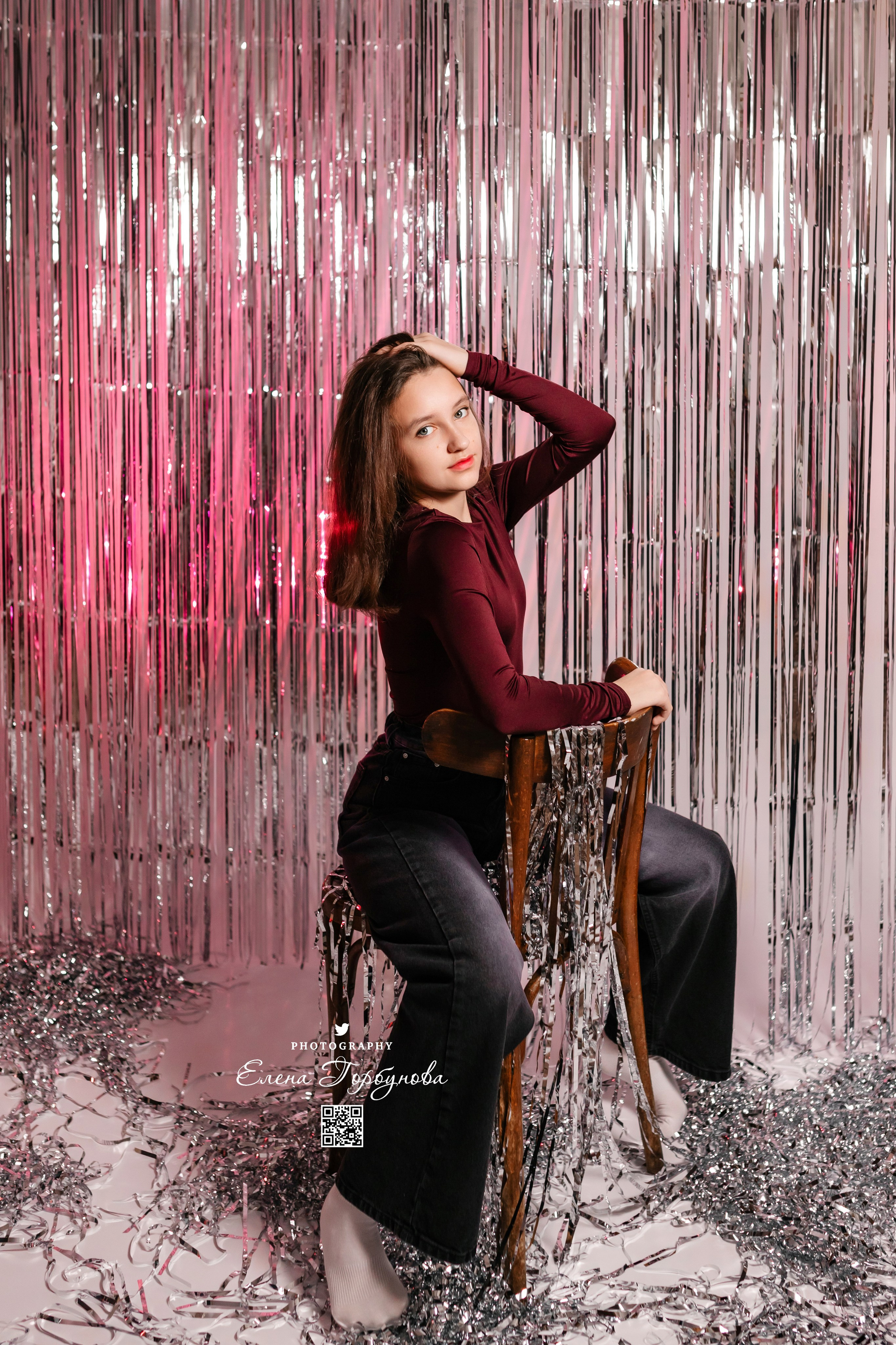 Ольга и Даша. Моя студия. Ноябрь 2024. Фотограф Пермь. Свадьбы. Семья и дети, школа, д. сад. Фотокниги