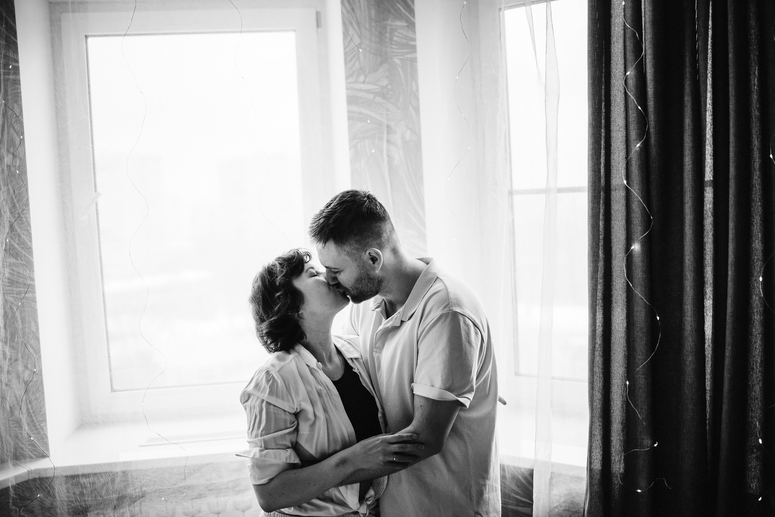 Семейная фотосессия дома с маленьким ребенком. Семейный фотограф в Москве Ирина Жур