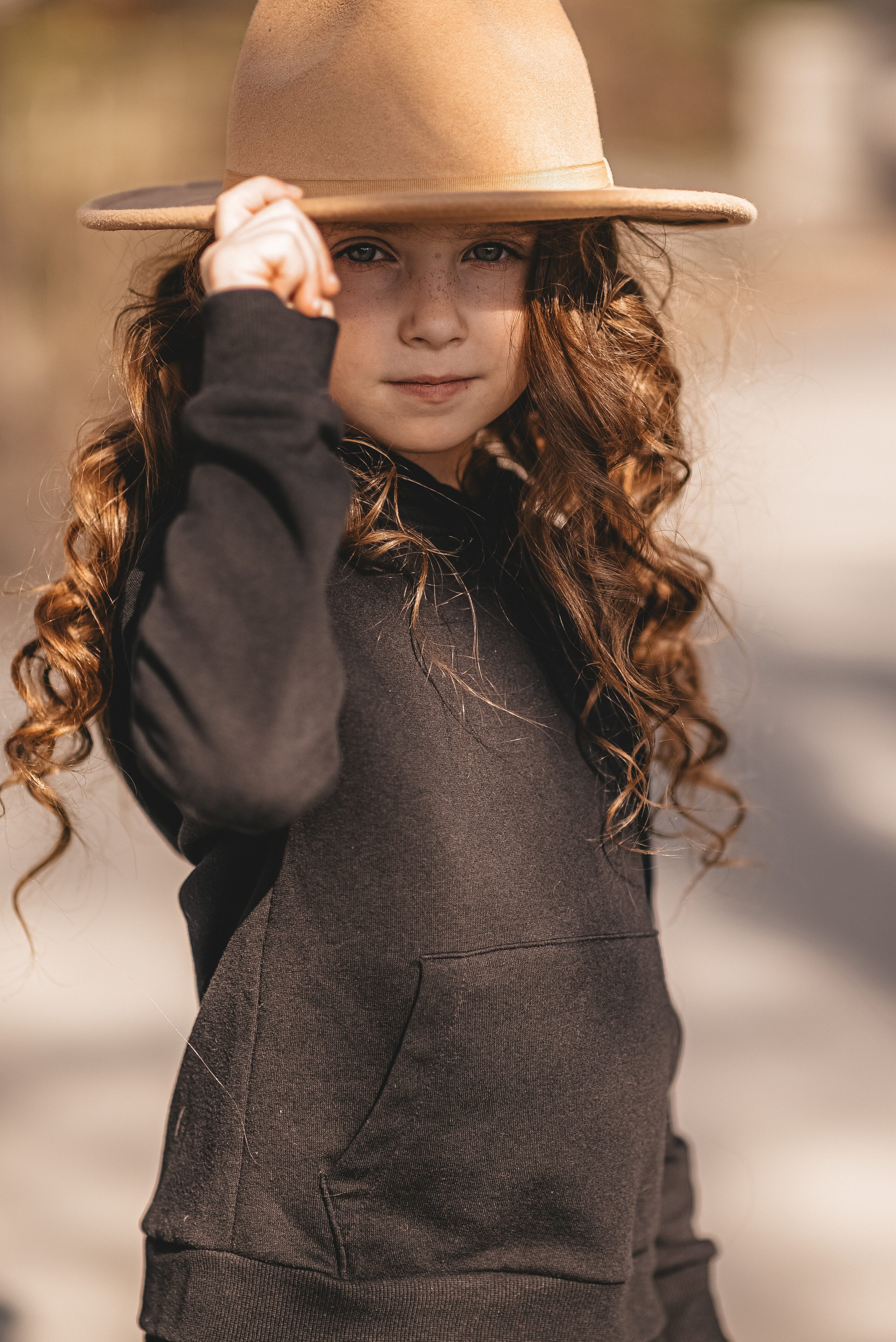 Весна, танцы, кудряшки. Семейный и детский фотограф в Новосибирске Доронина Ольга