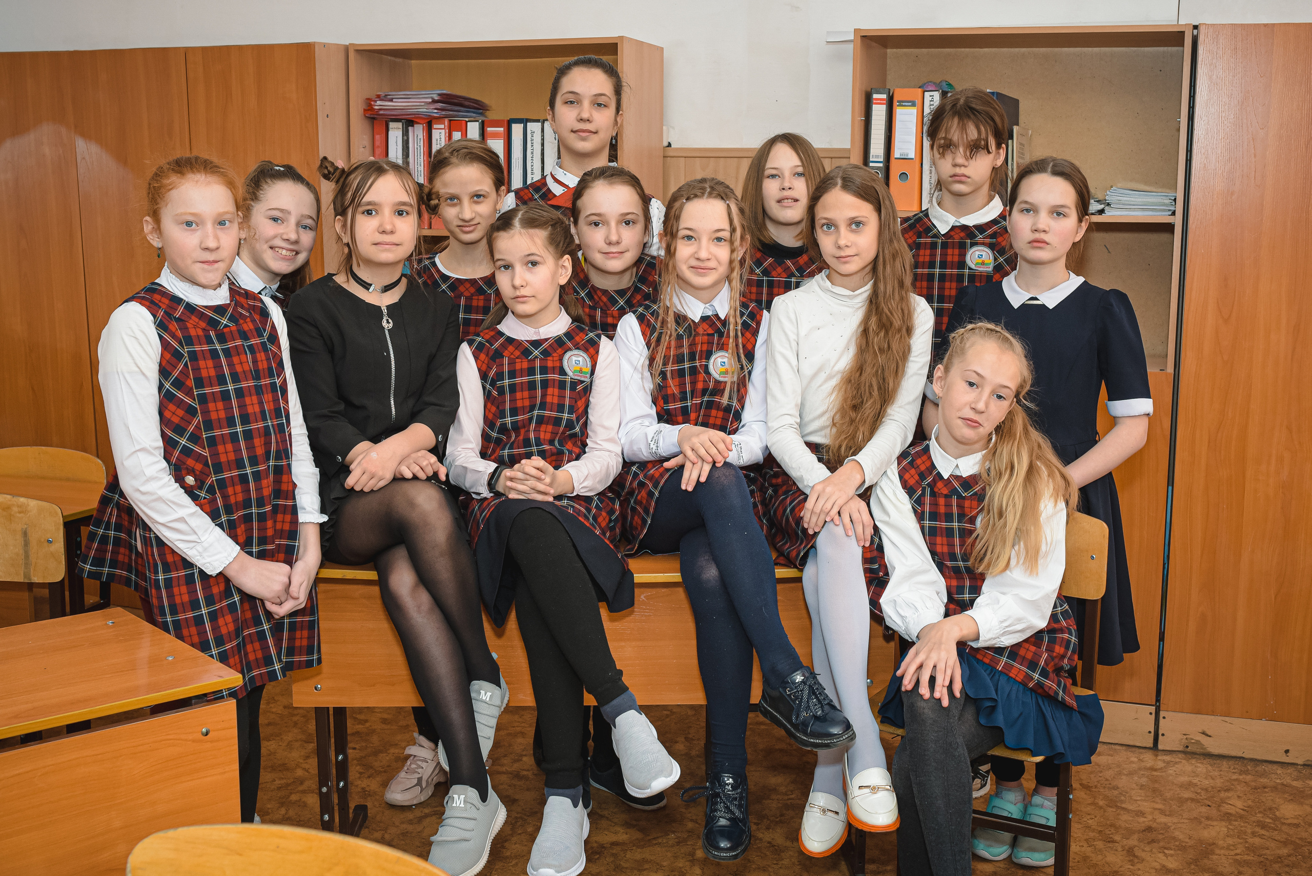 Школа гимназия 8, 4 класс. Семейный и детский фотограф в Новосибирске Доронина Ольга