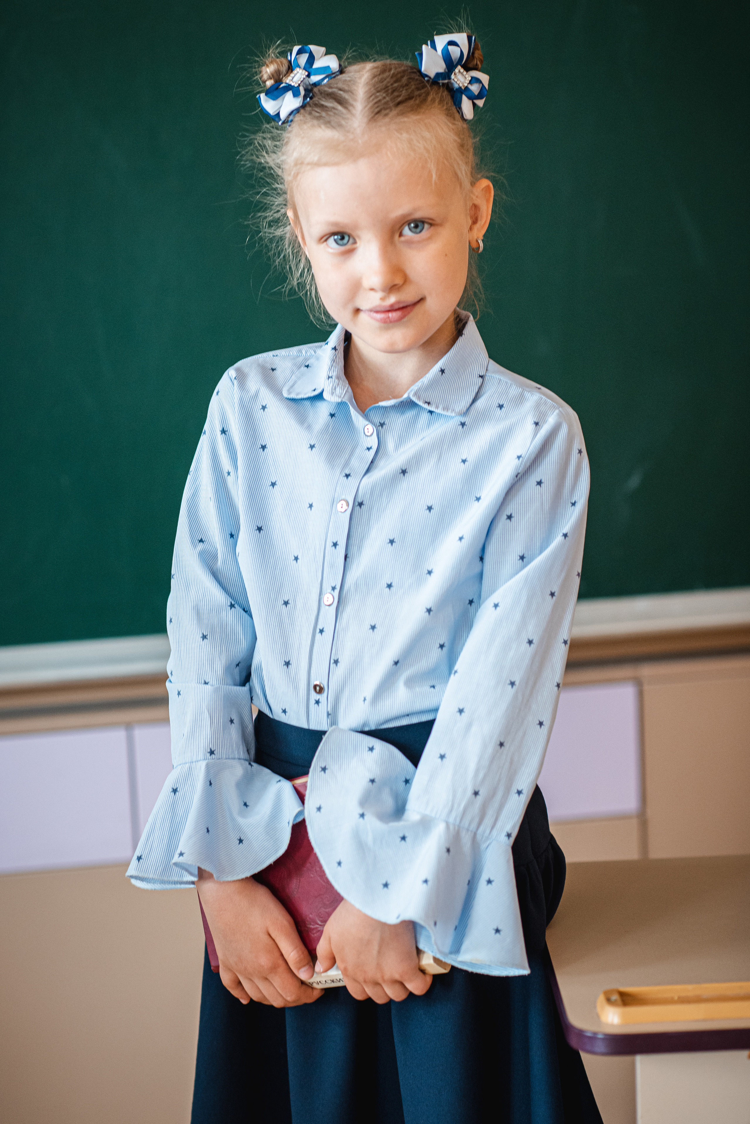 Школа 214, 1 класс. Семейный и детский фотограф в Новосибирске Доронина Ольга