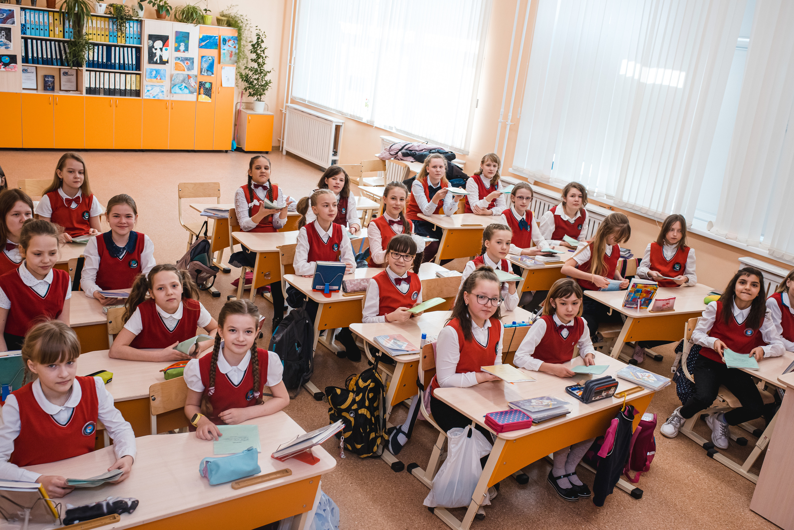 Школа 213 4 класс. Семейный и детский фотограф в Новосибирске Доронина Ольга