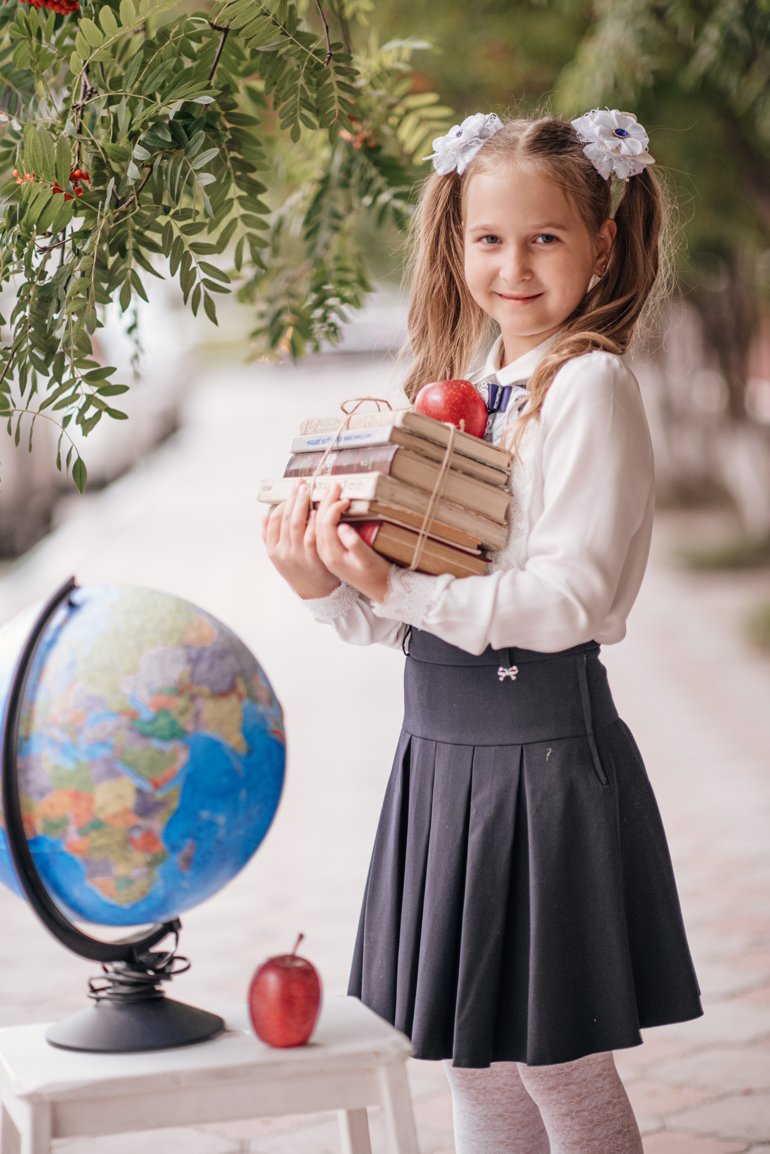 Подружки школьницы. Семейный и детский фотограф в Новосибирске Доронина Ольга