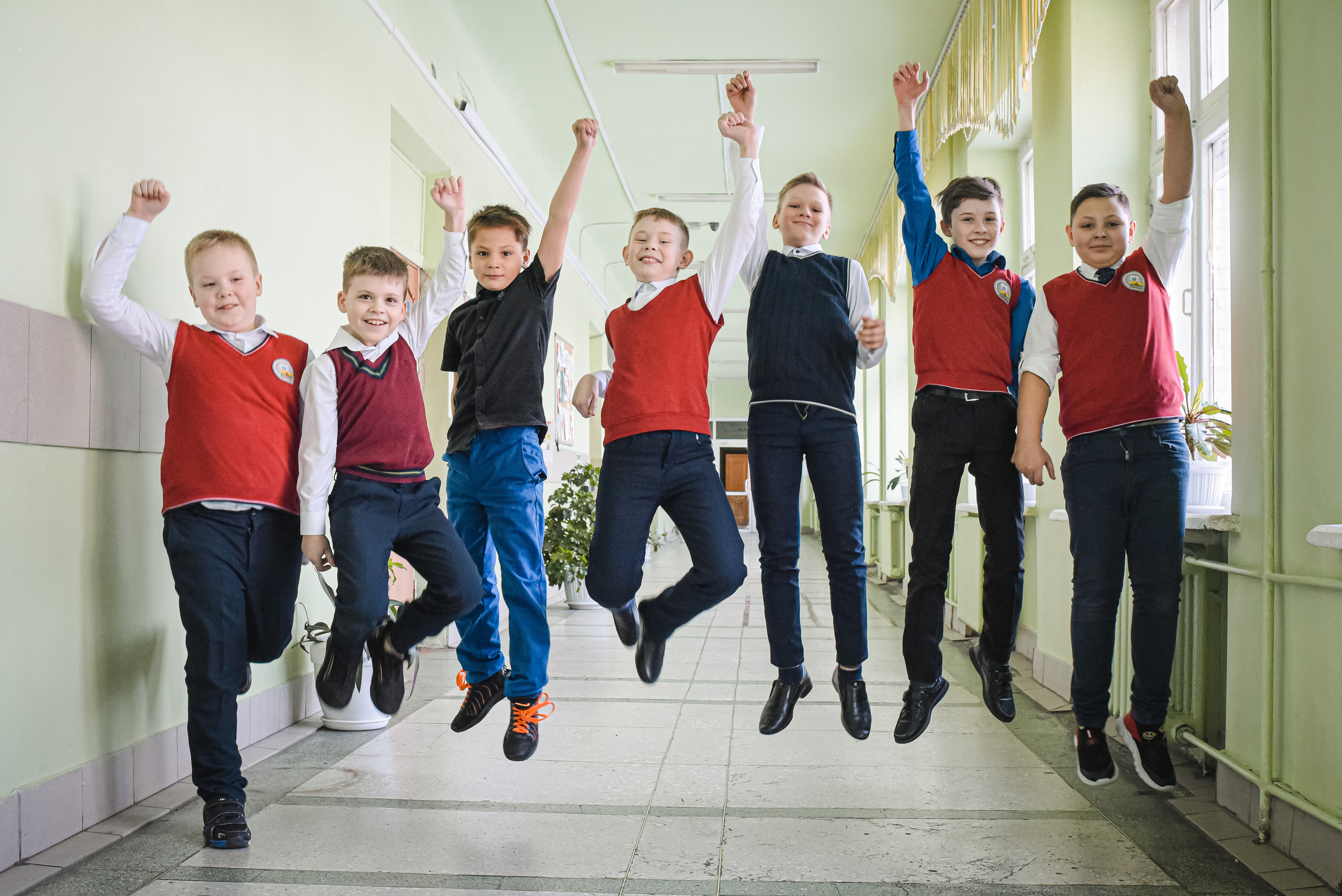 Школа гимназия 8, 4 класс. Семейный и детский фотограф в Новосибирске Доронина Ольга