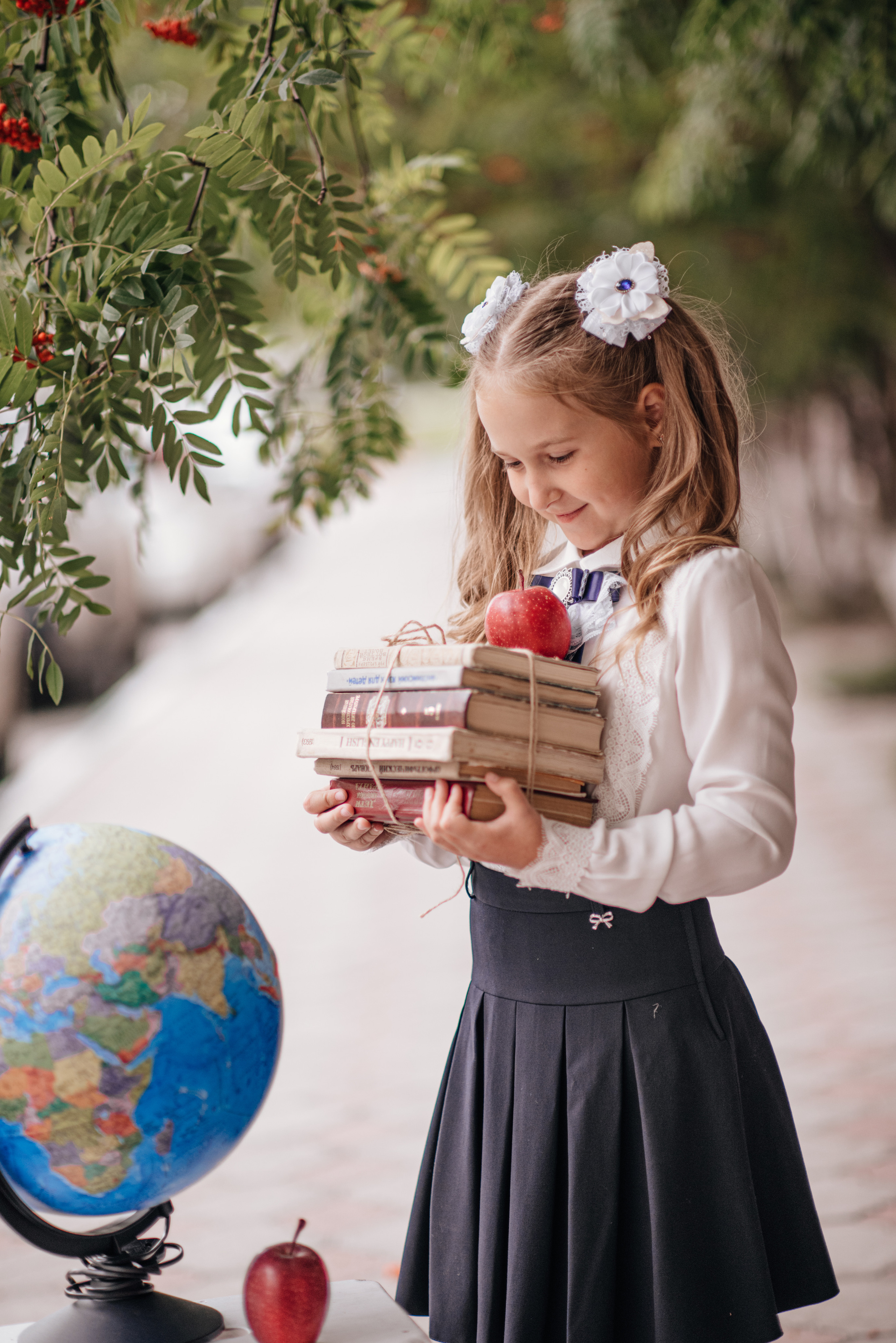 Подружки школьницы. Семейный и детский фотограф в Новосибирске Доронина Ольга