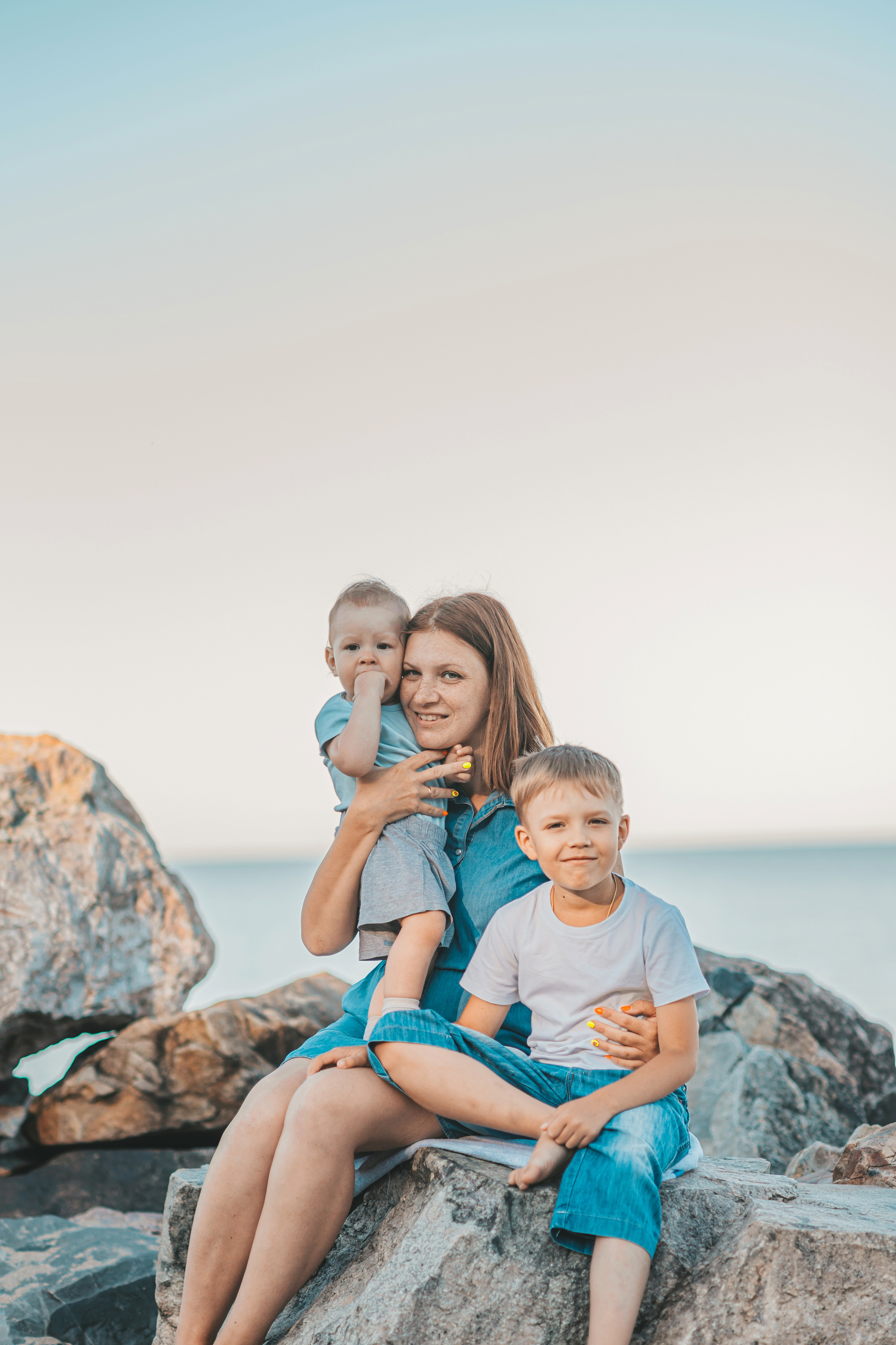 Семейные на пляже. Семейный и детский фотограф в Новосибирске Доронина Ольга