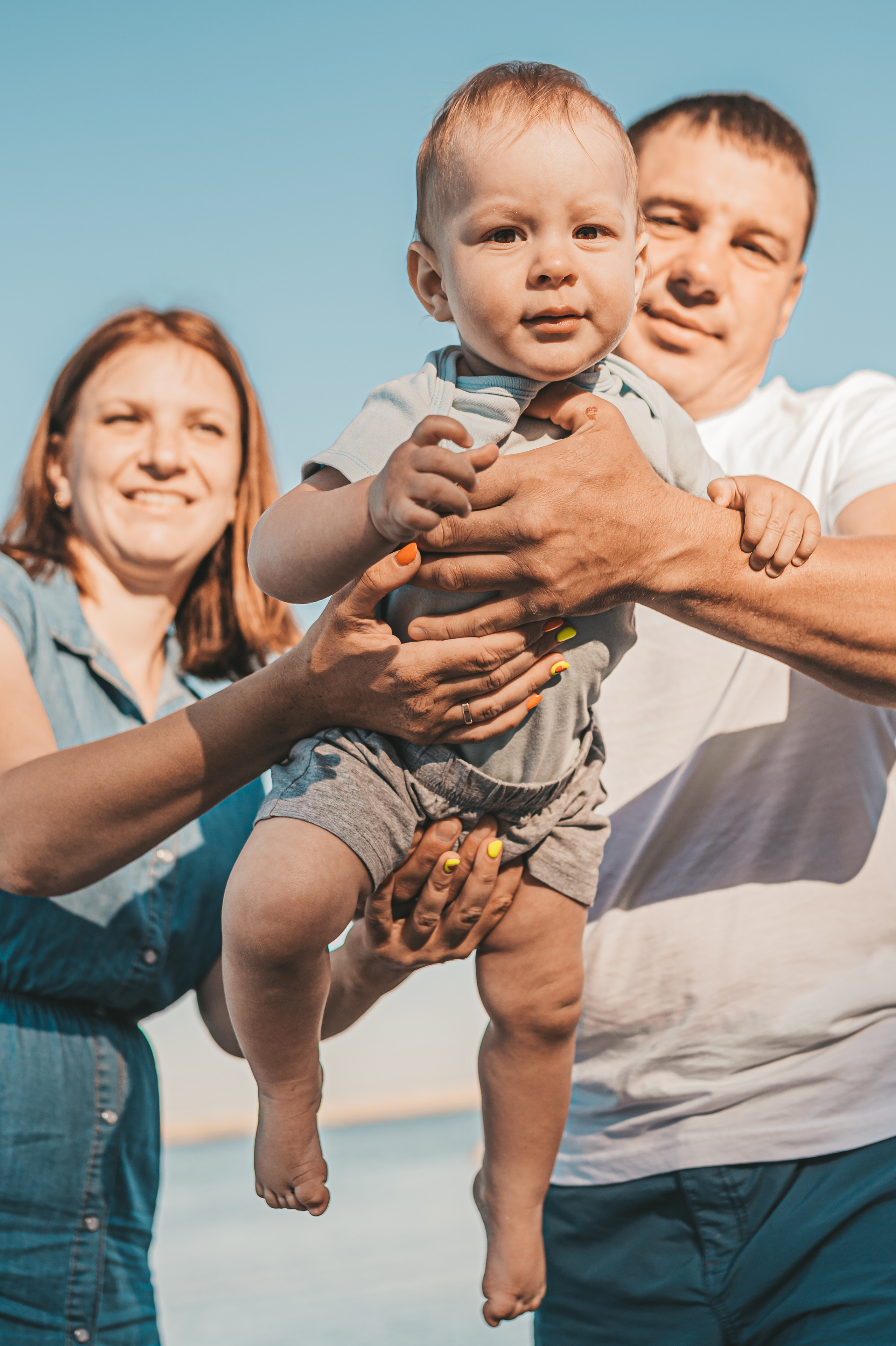 Семейные на пляже. Семейный и детский фотограф в Новосибирске Доронина Ольга