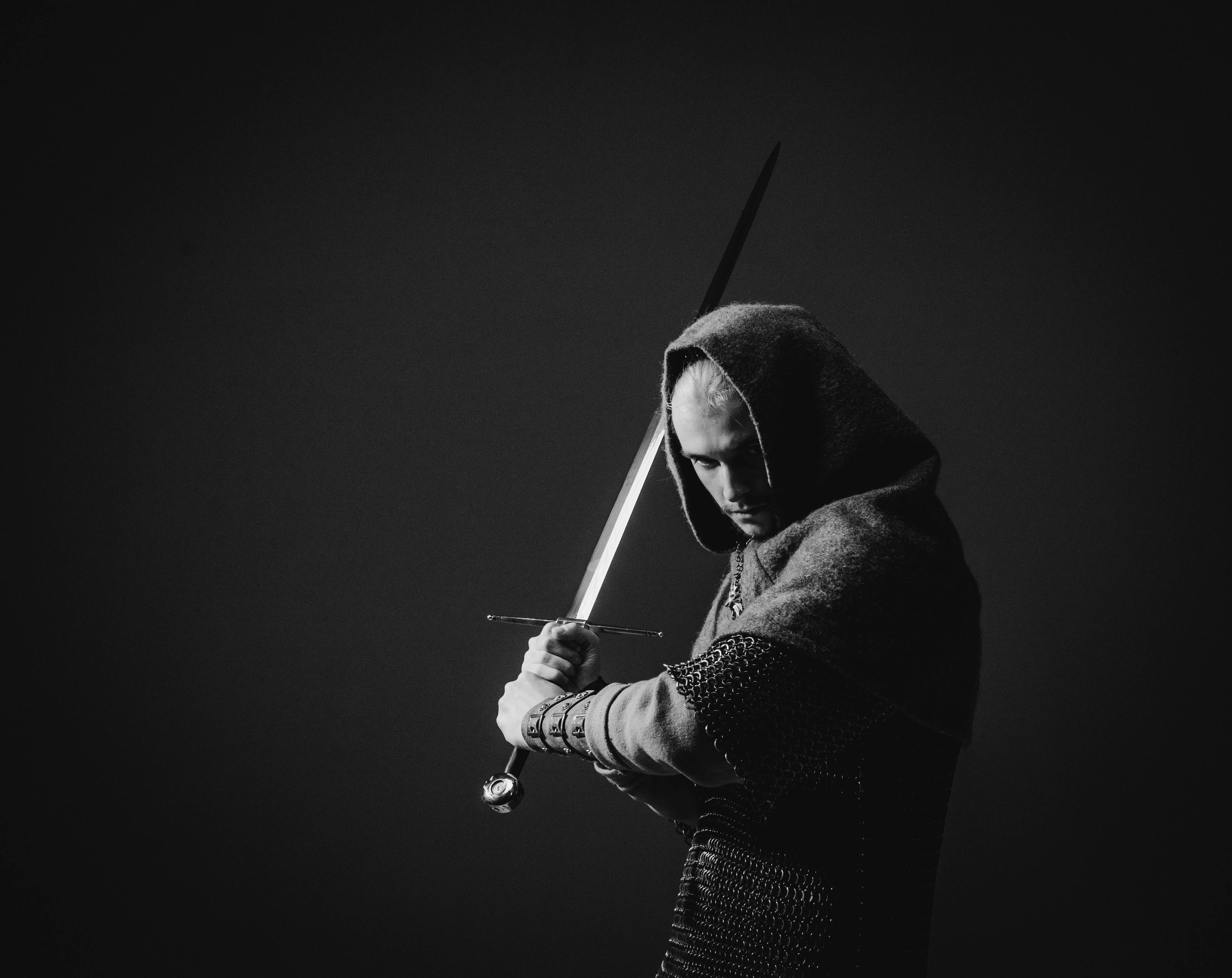 Ведьмак и брукса. Ab extra