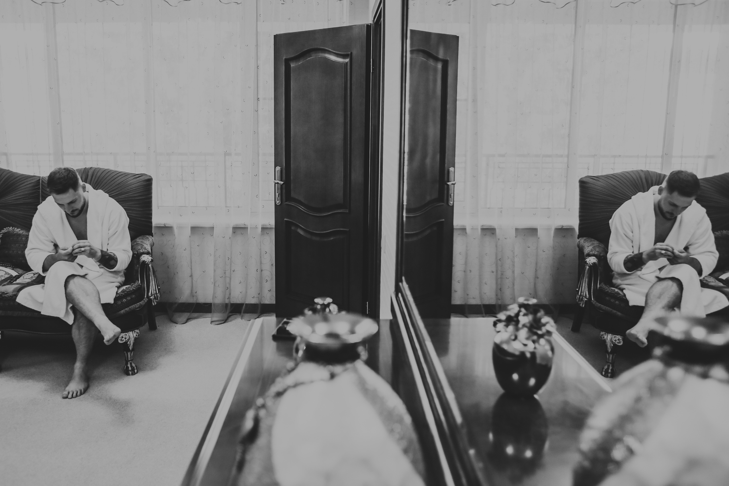 Фотосъёмка свадьбы за городом на берегу озера. Свадебный фотограф в Витебске Дмитрий Кувшинов