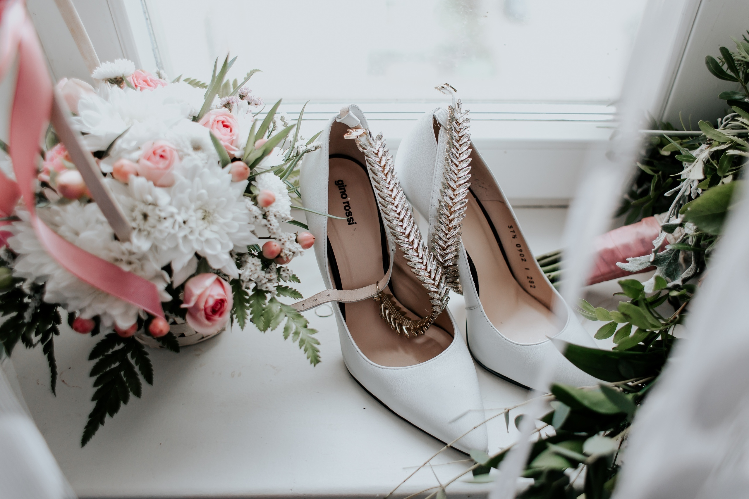 лавстори, фотограф Витебск, фотограф Минск , свадьба, свадебный фотограф Витебск, свадебный фотограф Минск, свадебное платье Витебск, свадебное платье Минск, букет невесты