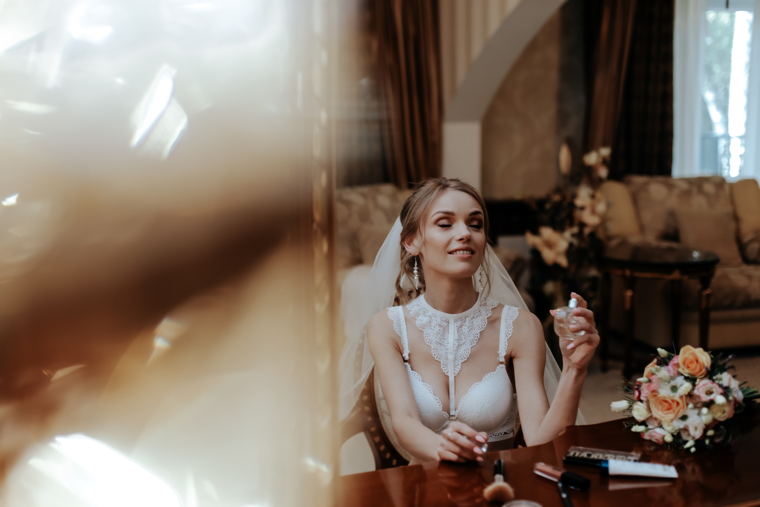 Фотосъёмка свадьбы за городом на берегу озера. Свадебный фотограф в Витебске Дмитрий Кувшинов