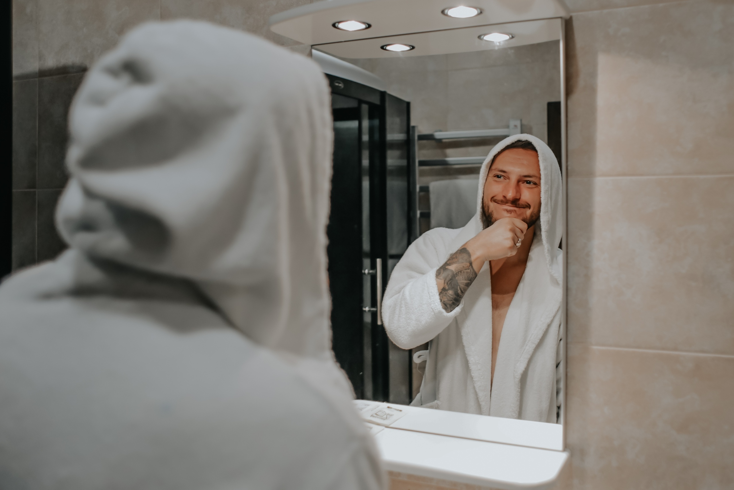 Фотосъёмка свадьбы за городом на берегу озера. Свадебный фотограф в Витебске Дмитрий Кувшинов