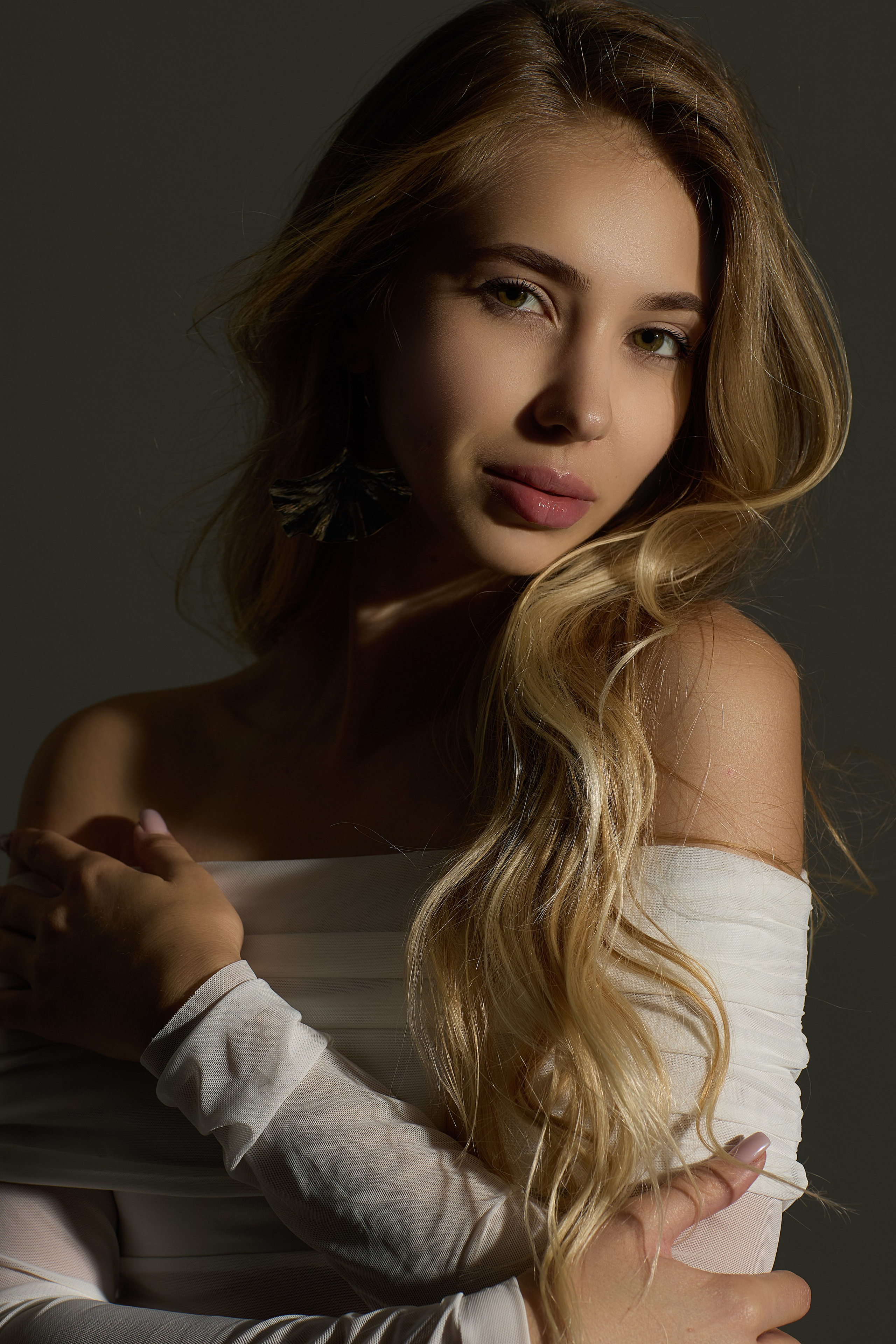 Дарья с разными схемами света. Семейный и индивидуальный фотограф в Ростове-на-Дону