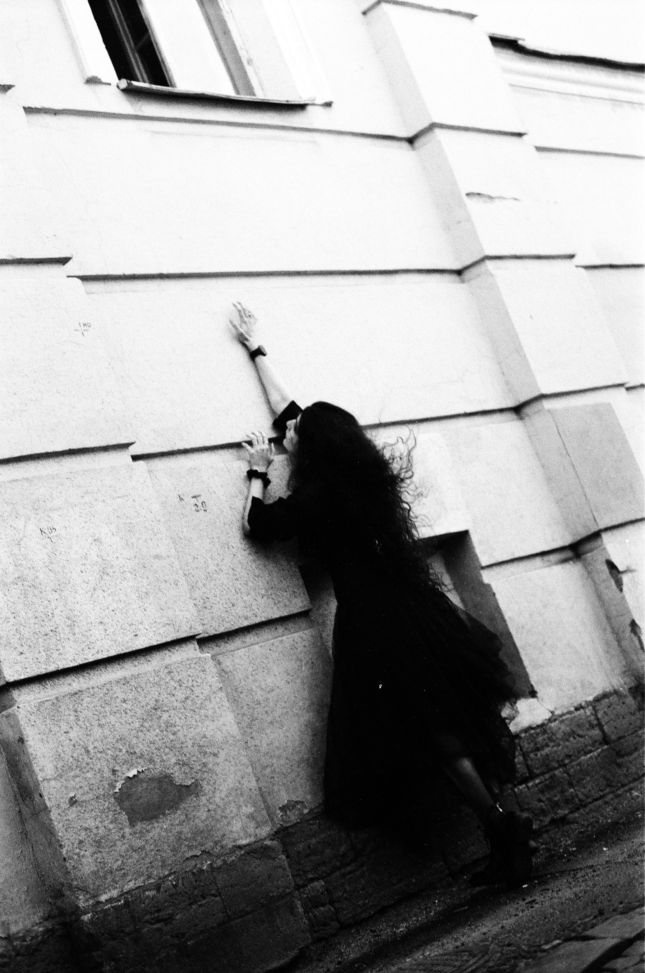 ПЛЁНОЧНАЯ ФОТОГРАФИЯ. Фотограф портретный архитектурный лавстори будуар Санкт-Петербург Виктор Иванов