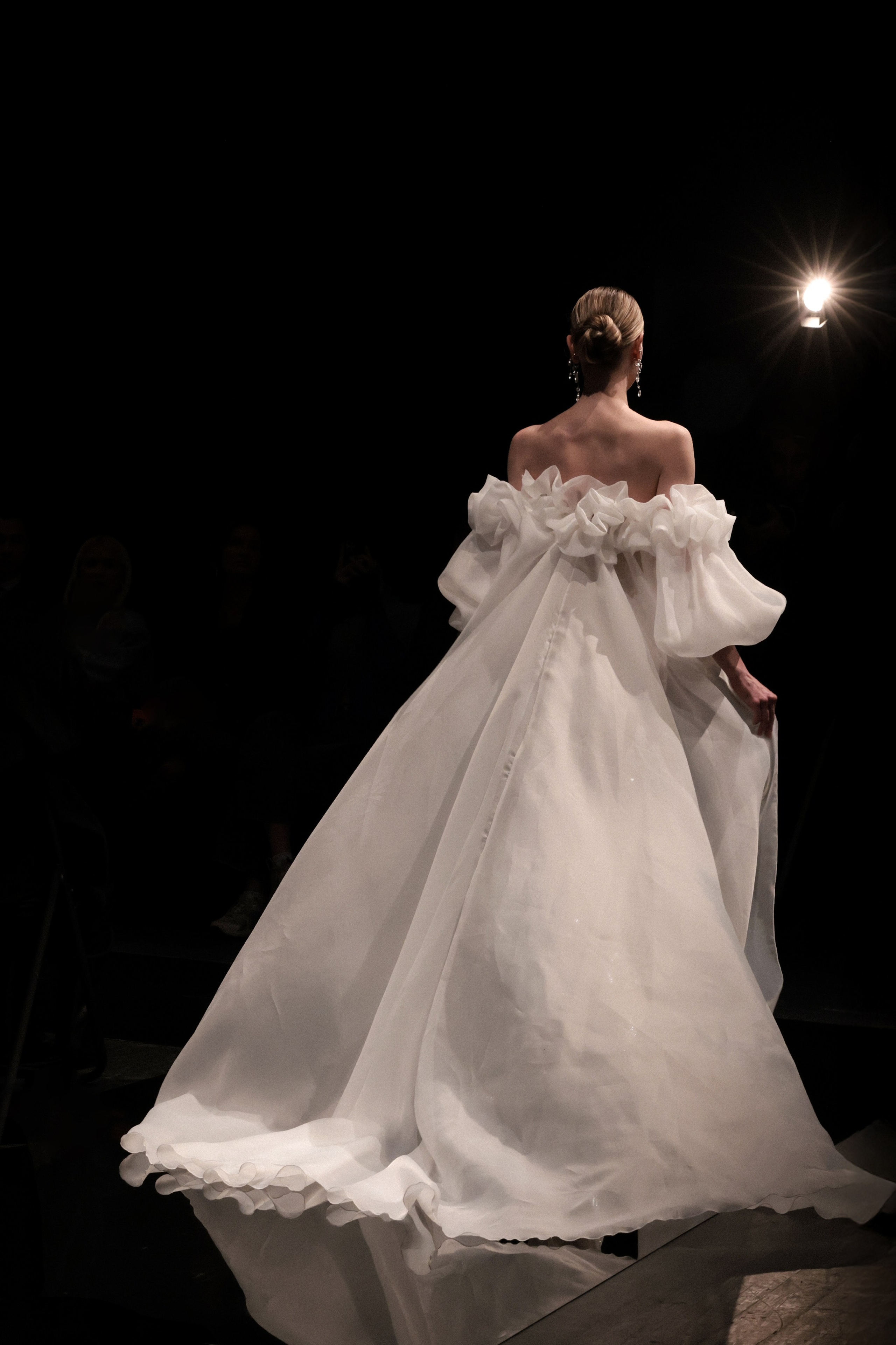 SPB Fashion Week`25 Spring. Fashion Фотограф в СПб Yana Kochkina