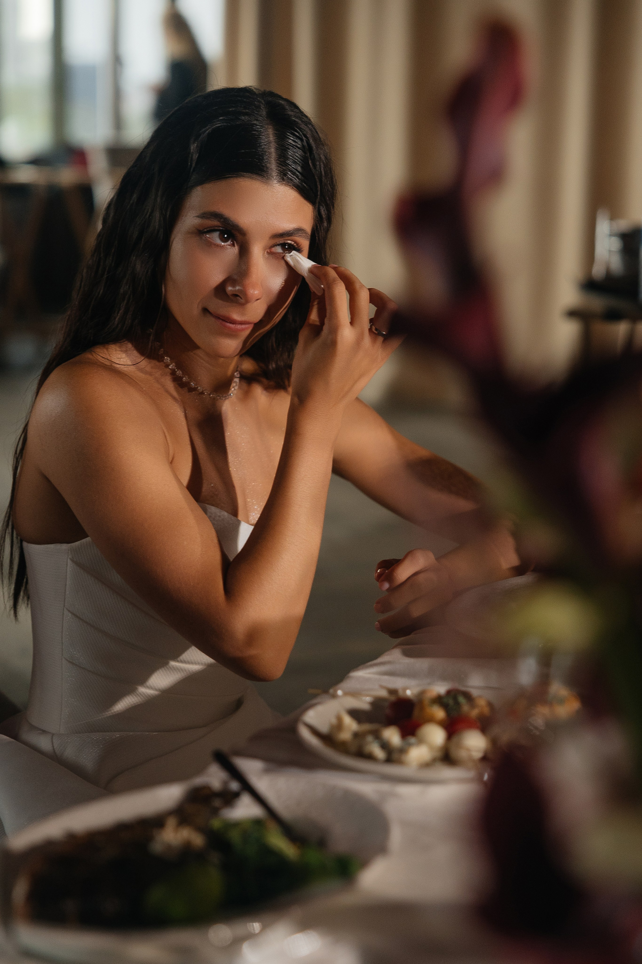 Rain falls down. Главная