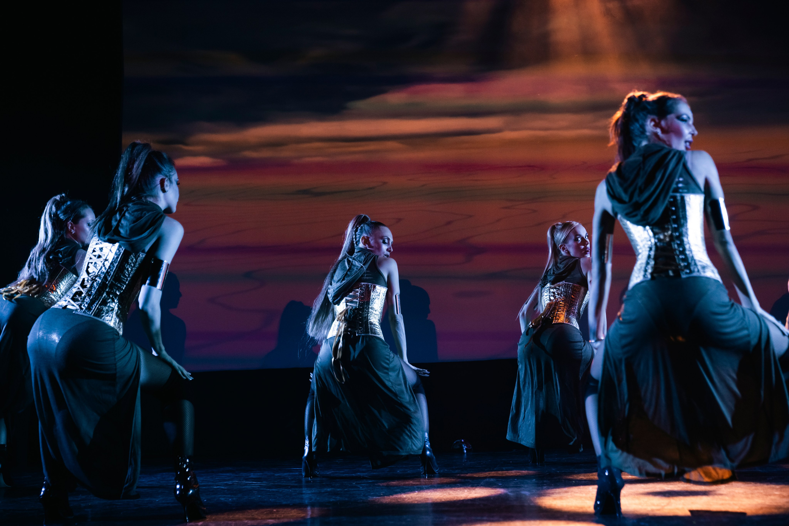 Танцевальное шоу. Свадебный фотограф в Москве Кристина Чехова