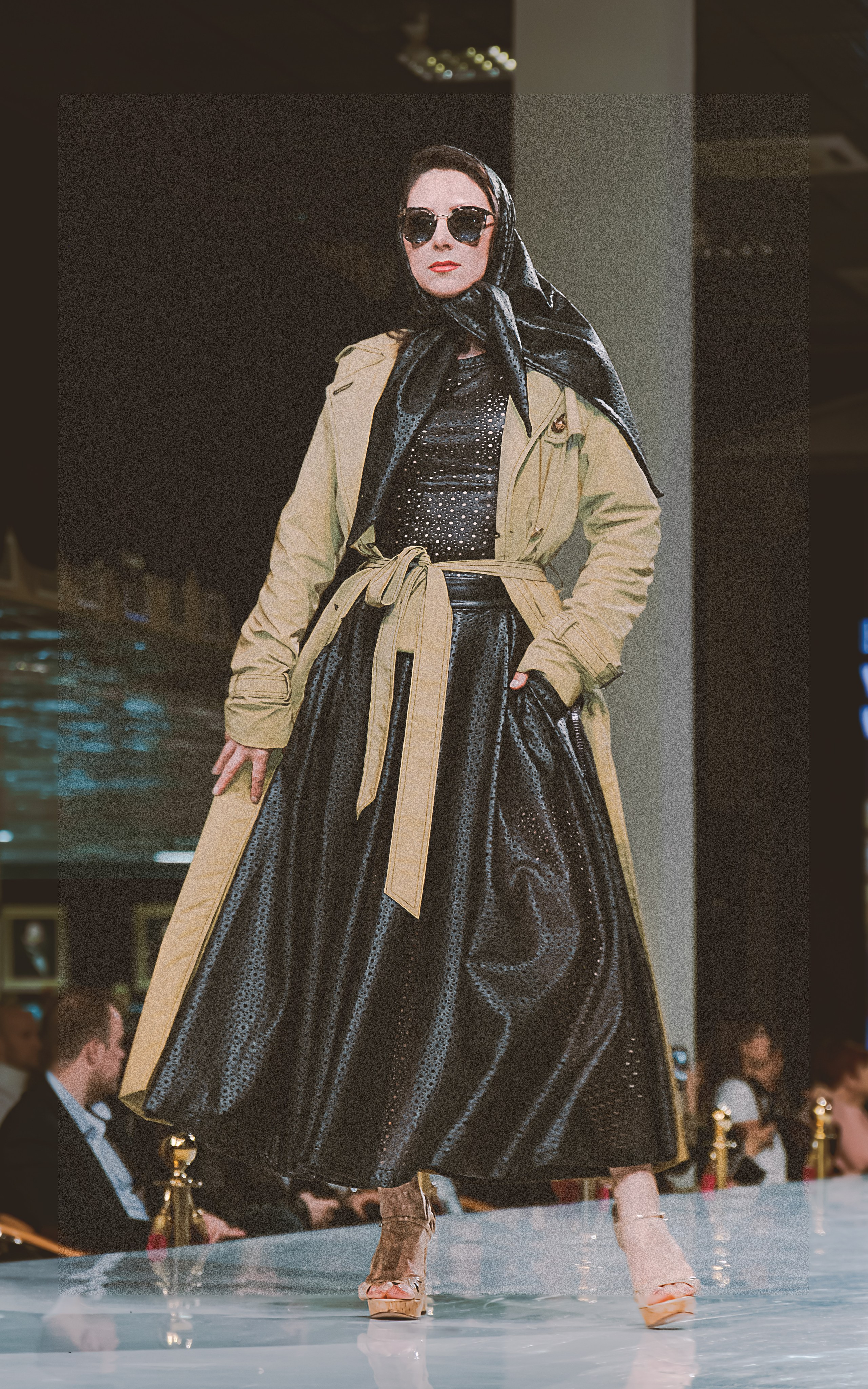 Показе мод Estet Fashion Week. Я  фотограф. Работаю в городе Москва,