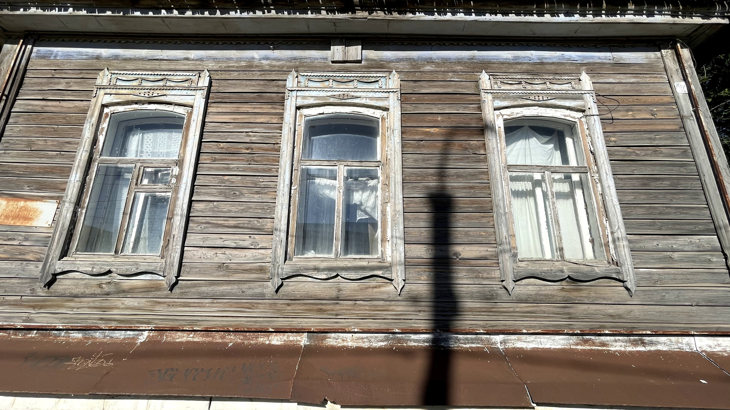 200 005 Ставни. ВИЗУАЛЬНЫЕ И ЗВУКОВЫЕ РЕШЕНИЯ ДЛЯ БИЗНЕСА И СЪЁМОК ТЕЛЕТЕЛА