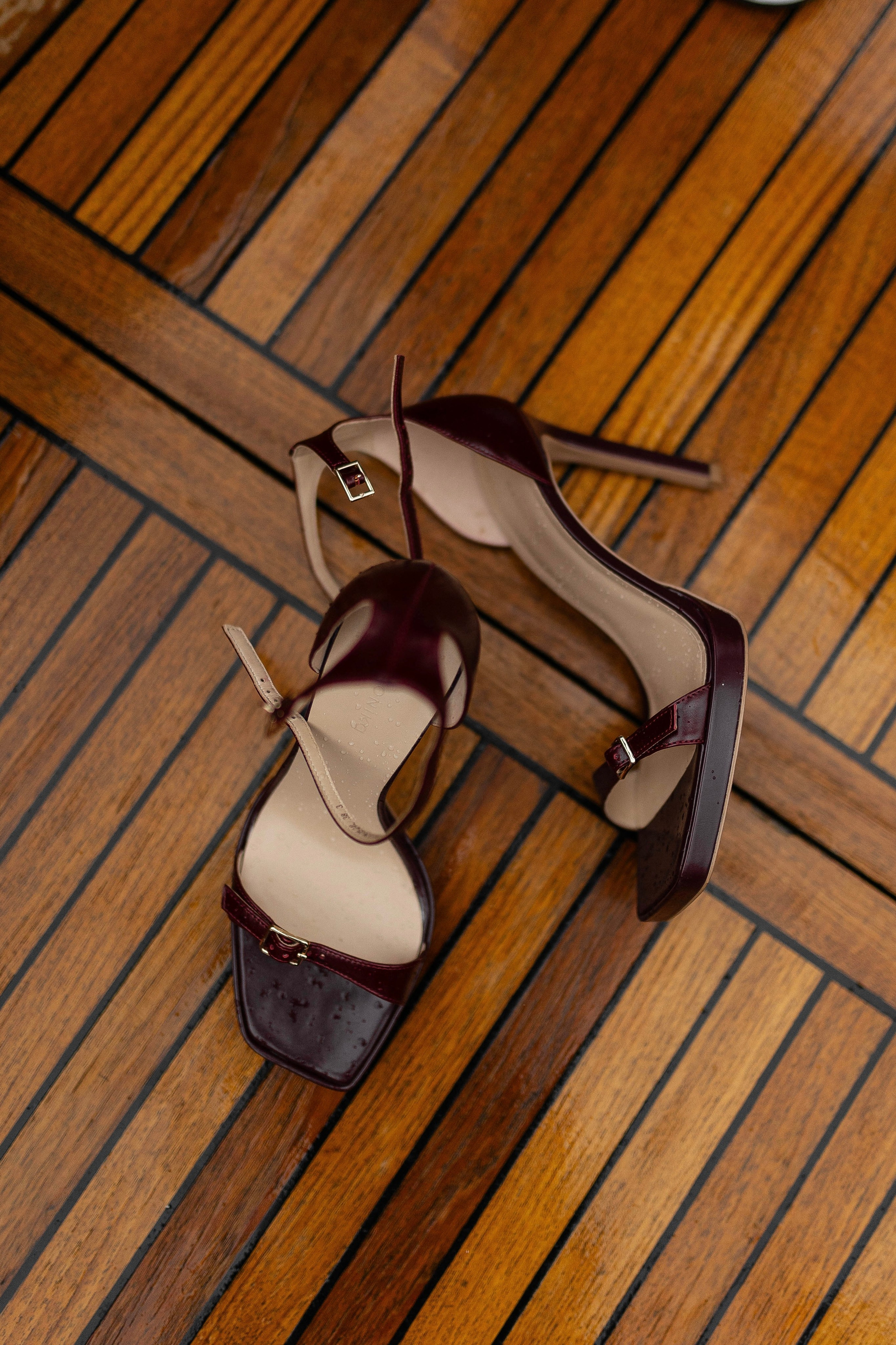 …. Свадебный фотограф в Санкт-Петербурге Александра Чукавина