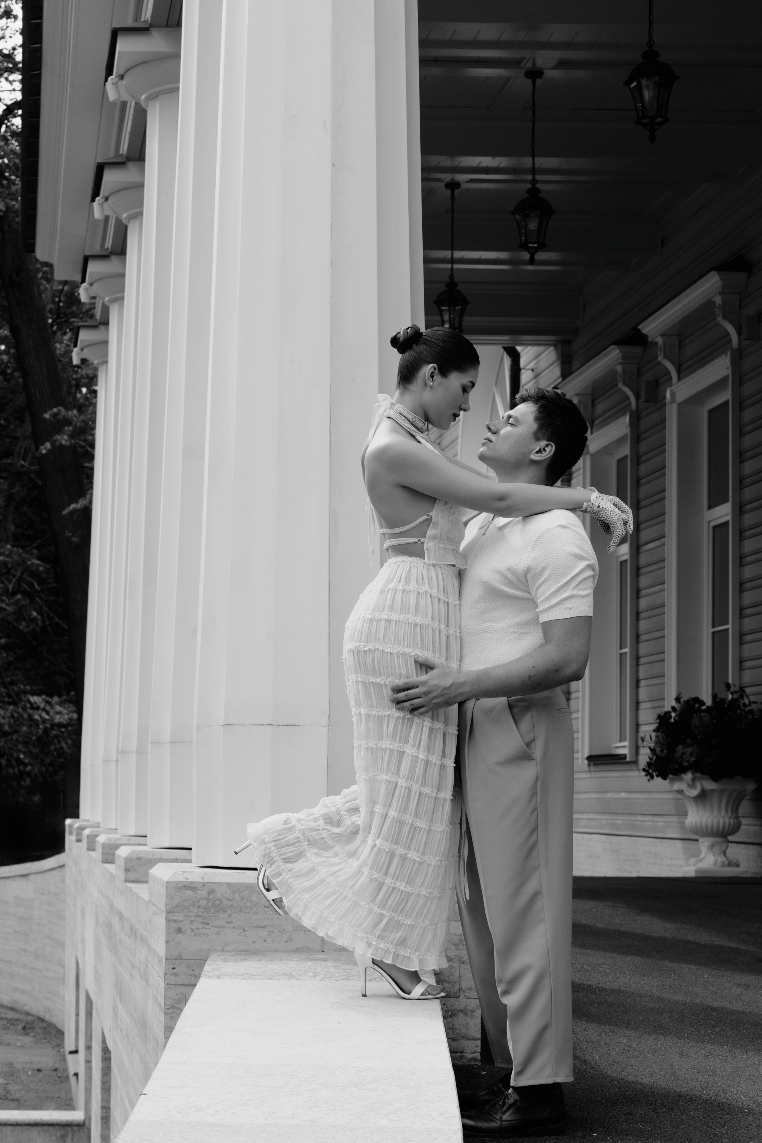 В особняке принца Ольденбургского. Fashion Фотограф в СПб Yana Kochkina