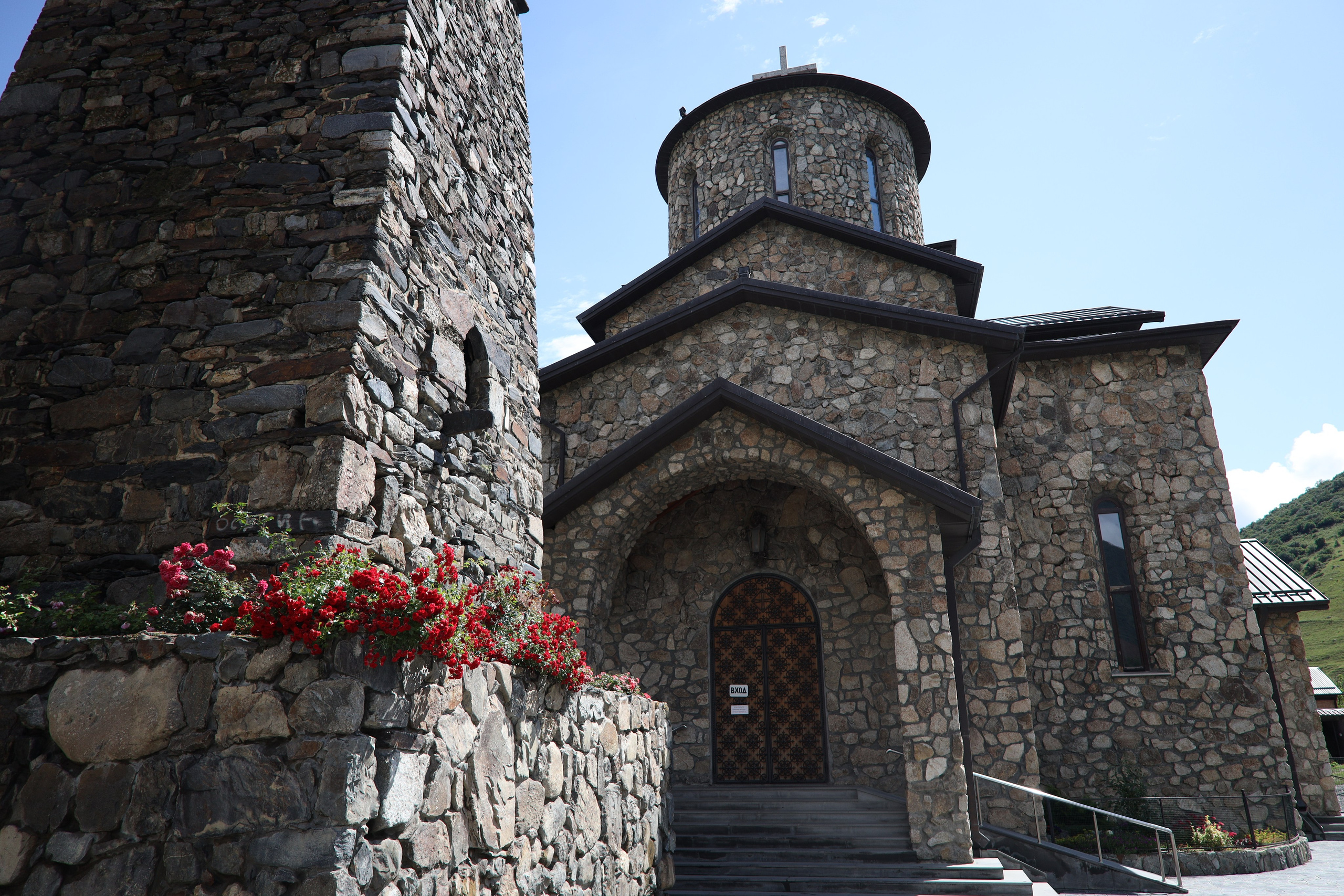 Северная Осетия июль 2025 год. Кармадон, Даргивз и Цей. Семейный детский фотограф Краснодарский край Оксана Колос