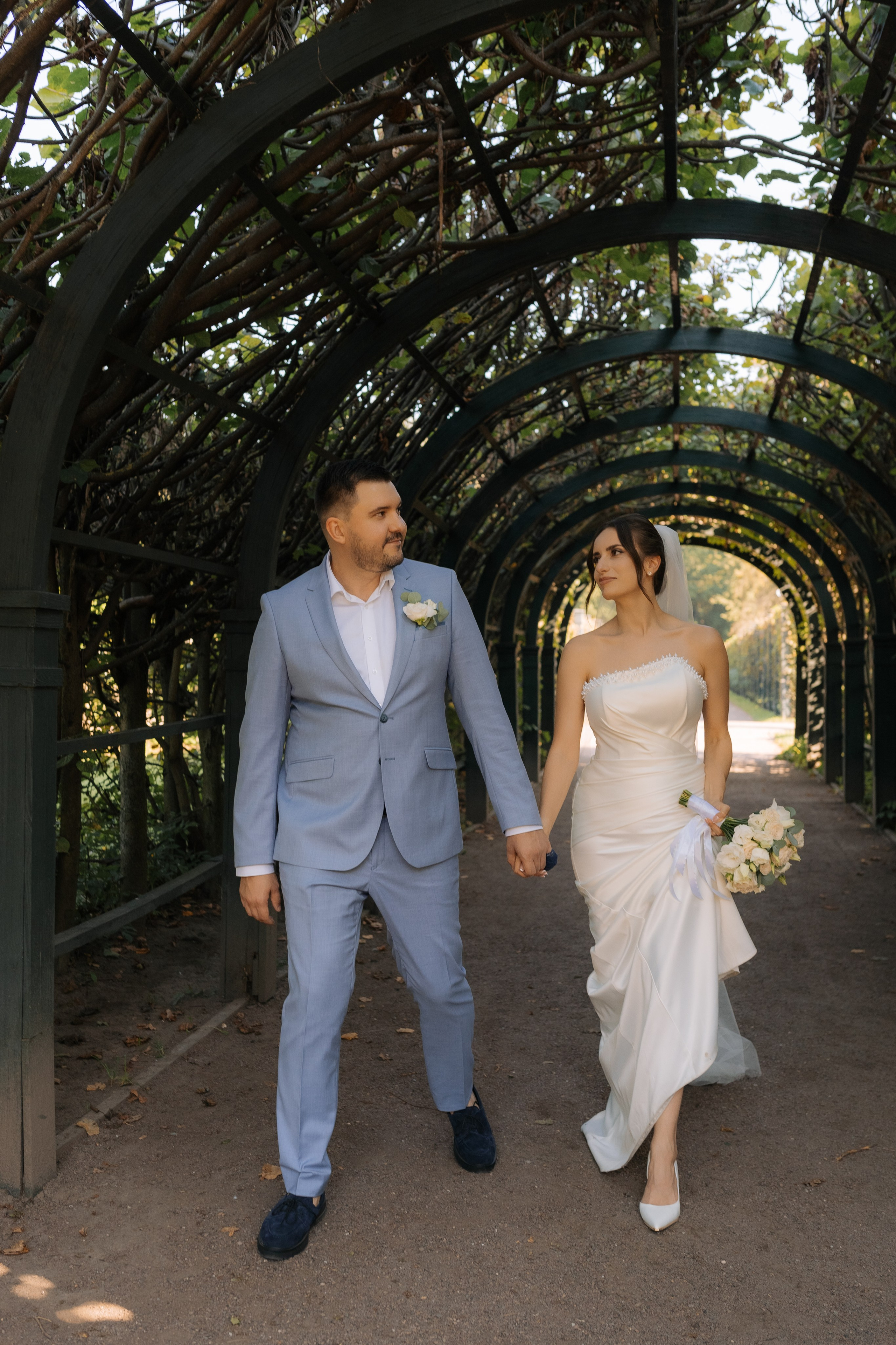 Свадебная фотосессия в Москве, парк Кусково. Свадебный фотограф в Москве Анна Полушина