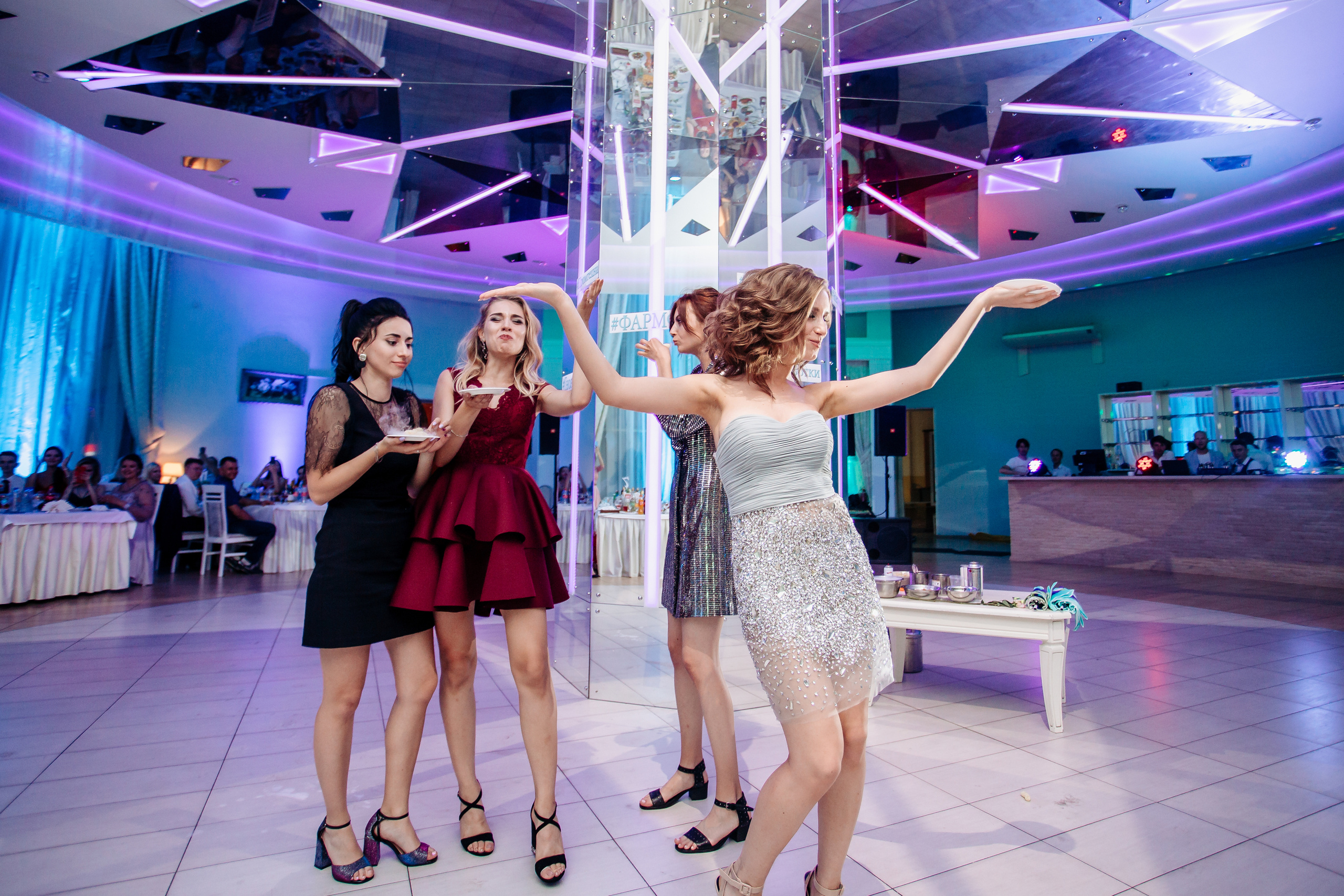 Фотосессия выпускного медицинского университета. Свадебный фотограф в Витебске Дмитрий Кувшинов