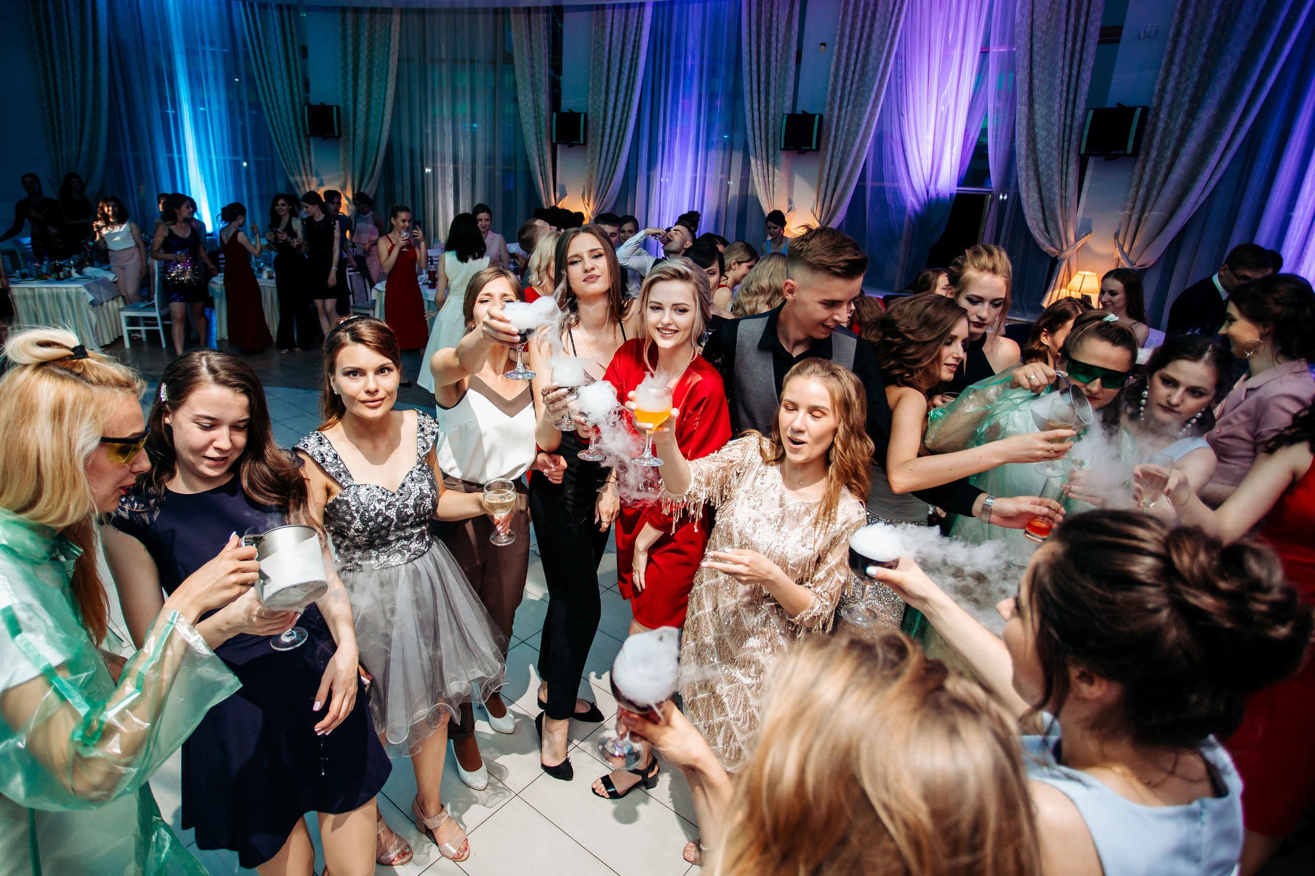 Фотосессия выпускного медицинского университета. Свадебный фотограф в Витебске Дмитрий Кувшинов