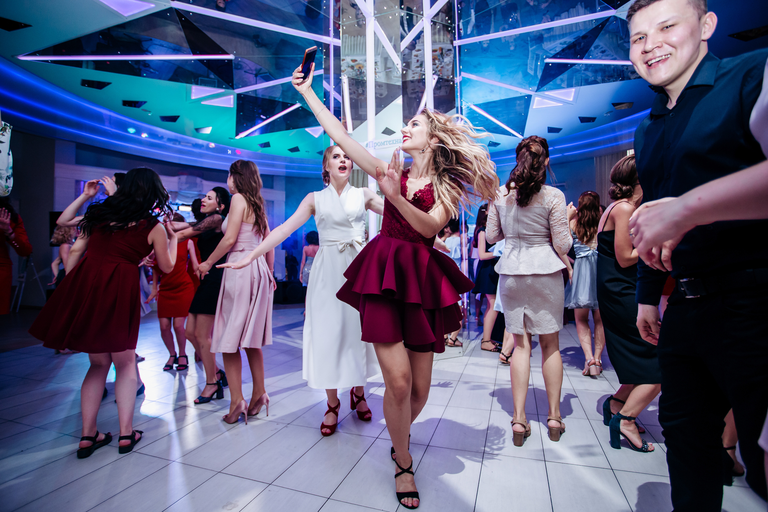 Фотосессия выпускного медицинского университета. Свадебный фотограф в Витебске Дмитрий Кувшинов