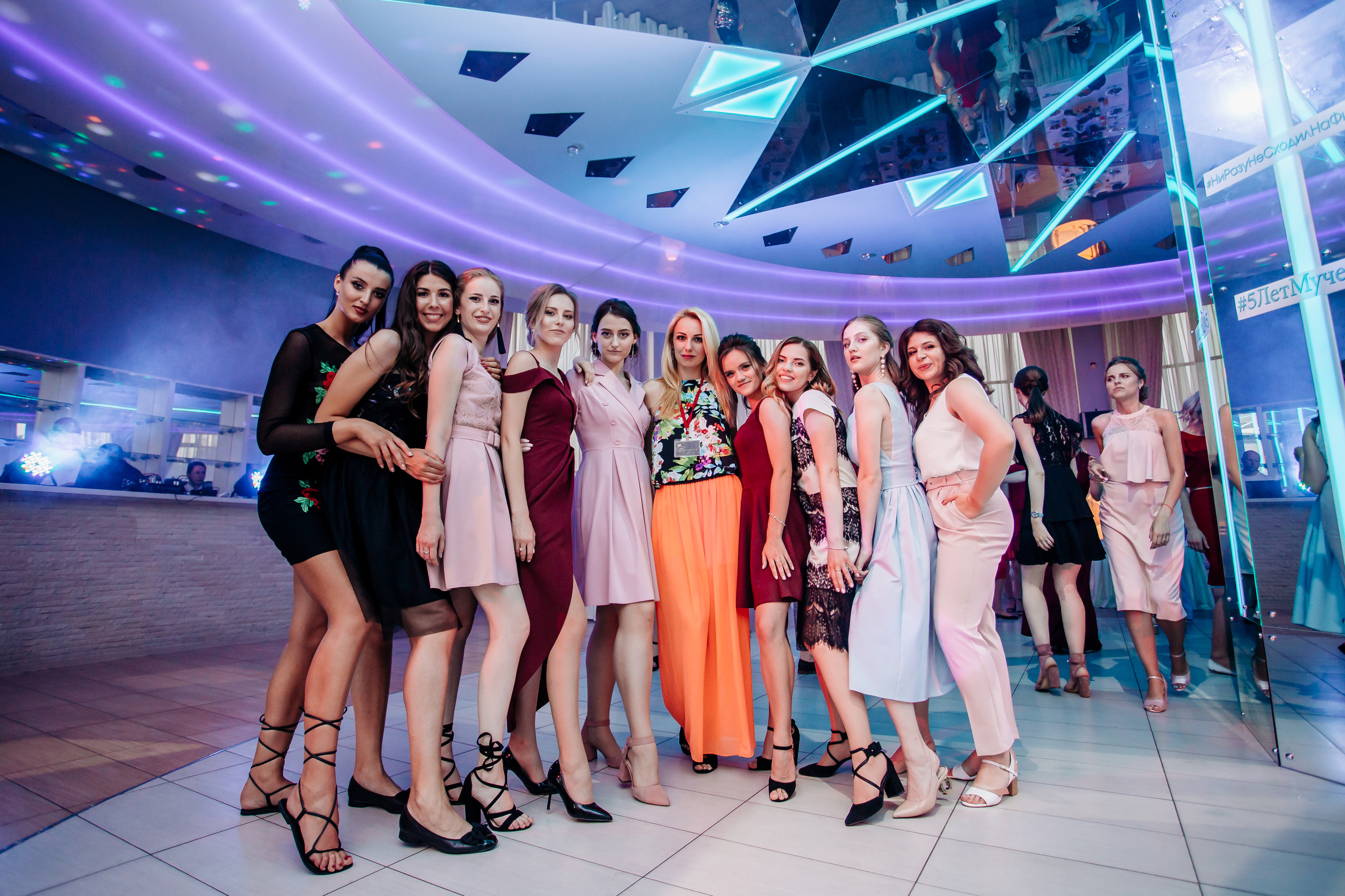 Фотосессия выпускного медицинского университета. Свадебный фотограф в Витебске Дмитрий Кувшинов