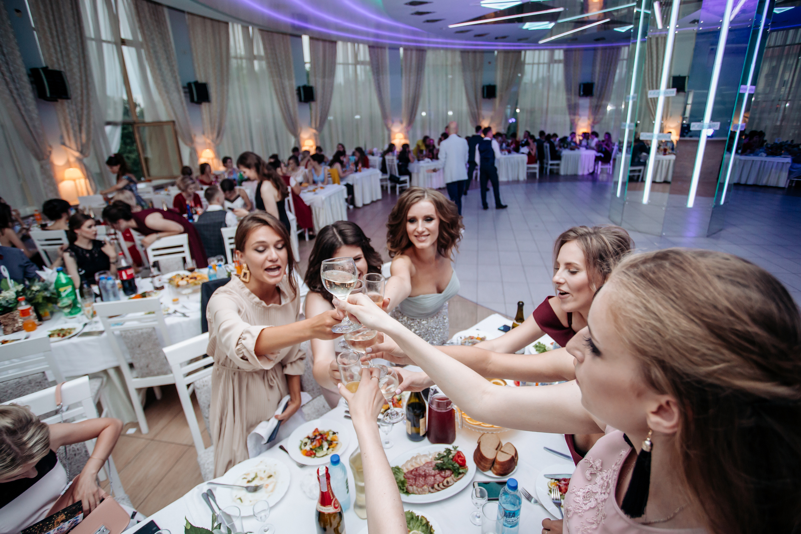 Фотосессия выпускного медицинского университета. Свадебный фотограф в Витебске Дмитрий Кувшинов