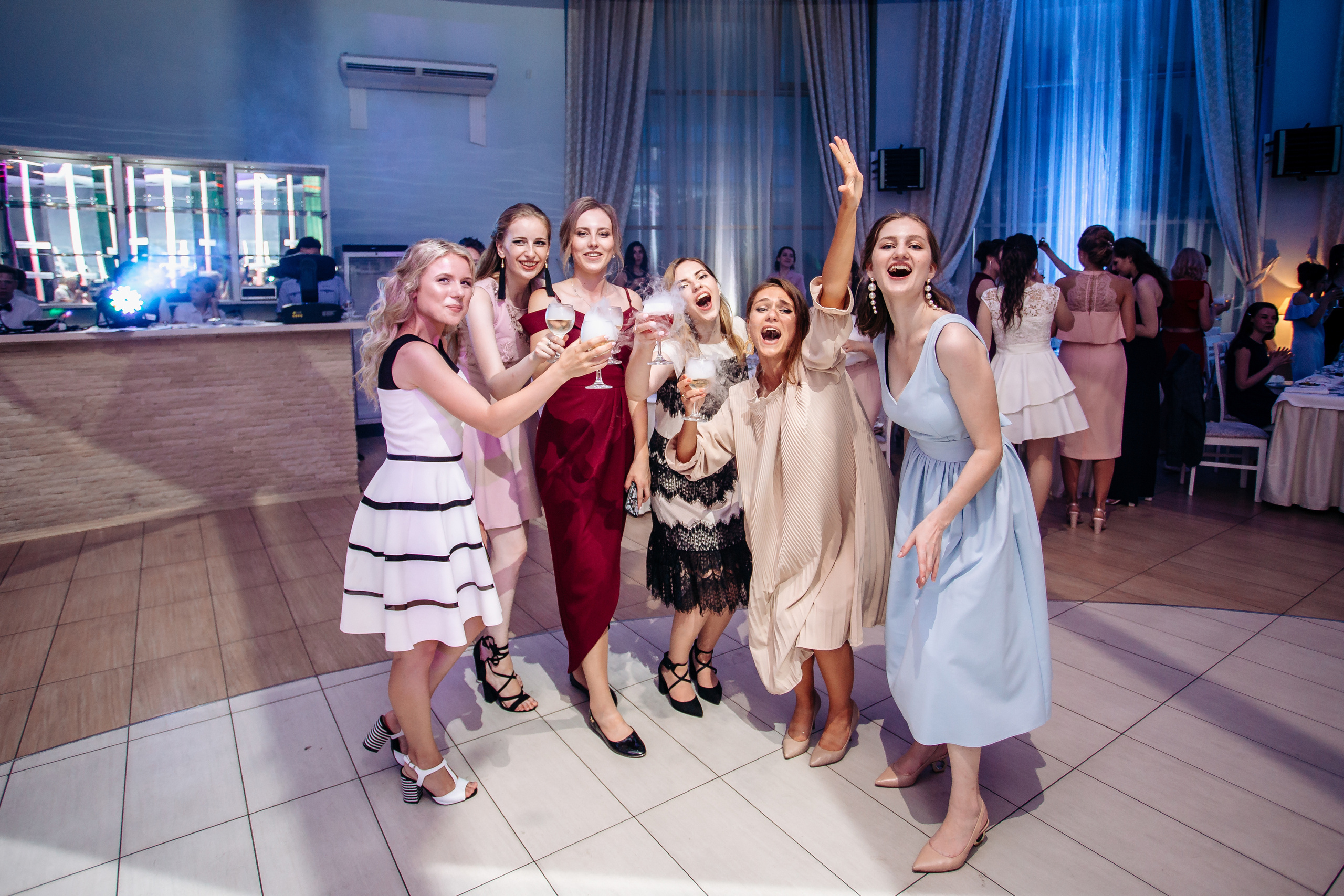 Фотосессия выпускного медицинского университета. Свадебный фотограф в Витебске Дмитрий Кувшинов